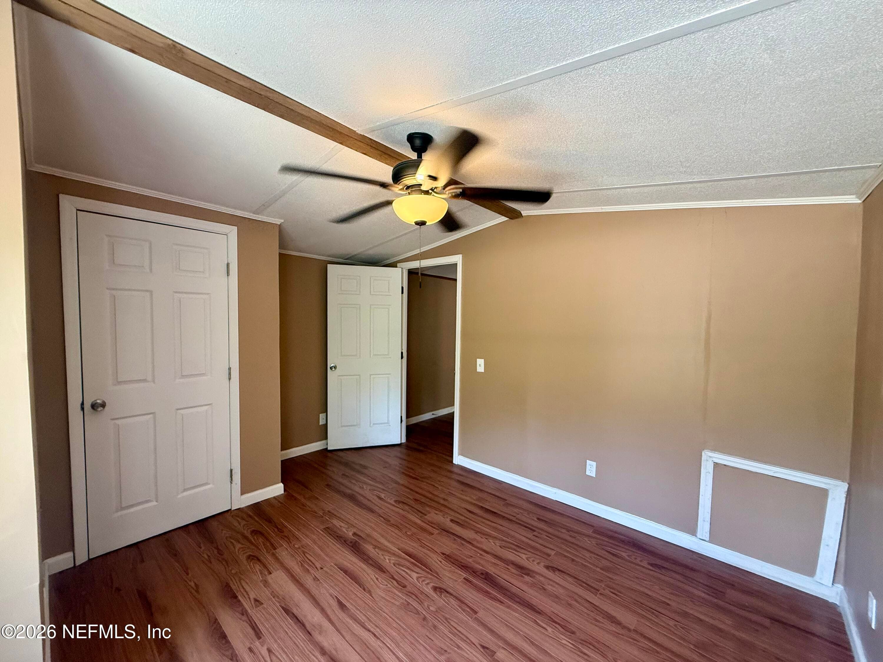 Photo 17 of 509 JANET Avenue, Interlachen, FL 32148