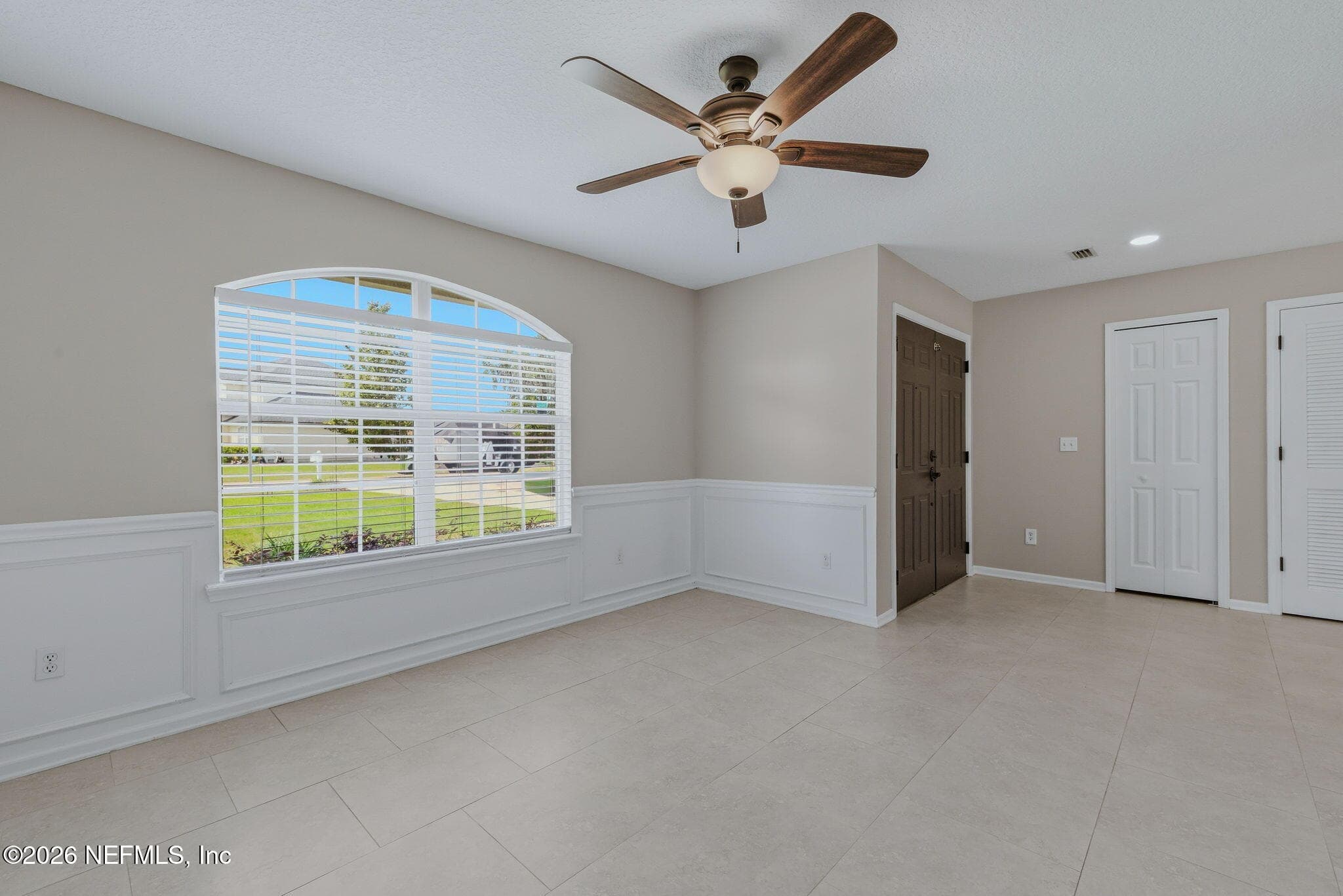 Dining Room / Front Entrance — 811 HICKORY KNOLLS Drive, Green Cove Springs, FL 32043