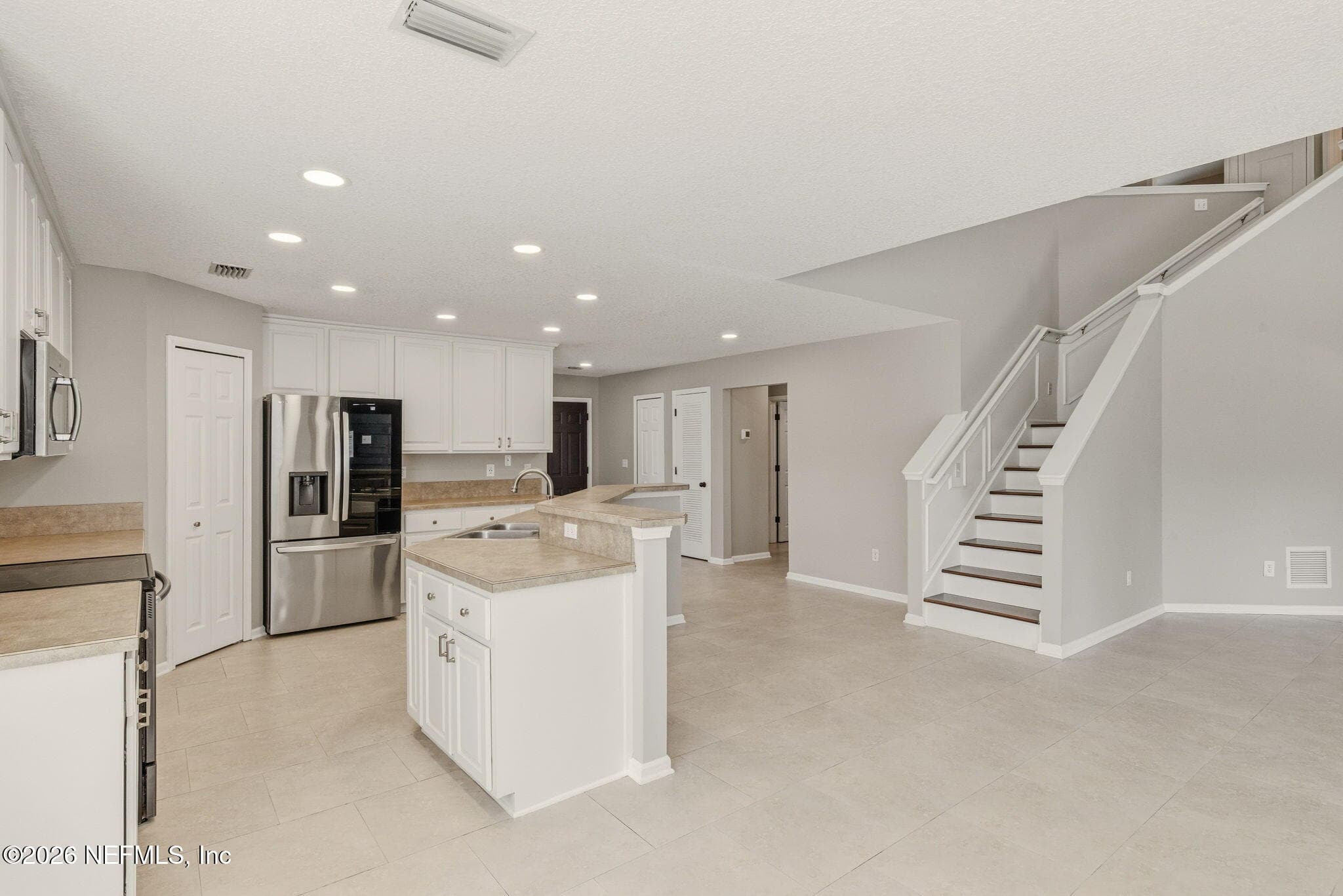 Kitchen — 811 HICKORY KNOLLS Drive, Green Cove Springs, FL 32043