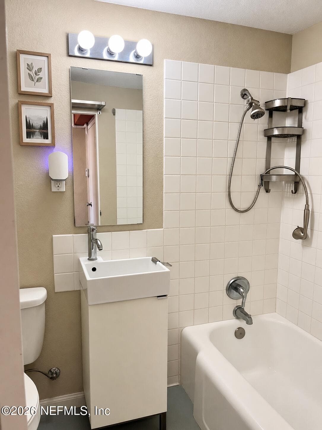 Photo 11 of 311 W ASHLEY Street 205, Jacksonville, FL 32202