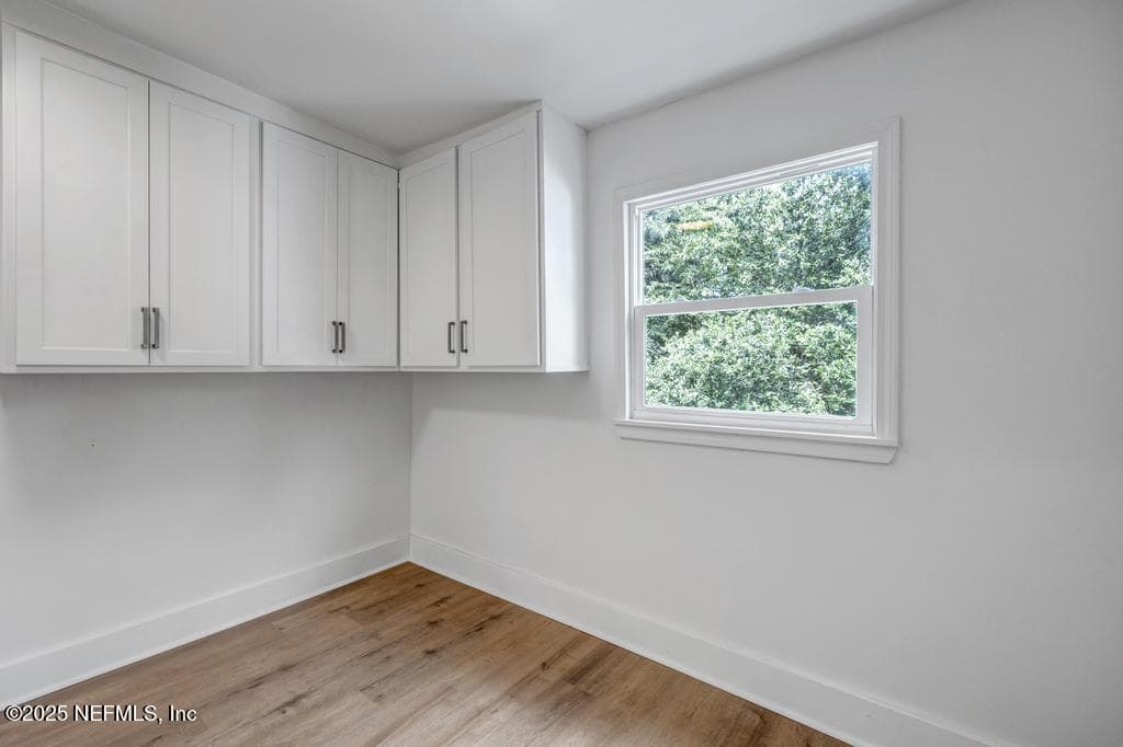 Upstairs laundry — 1827 N MARKET Street, Jacksonville, FL 32206