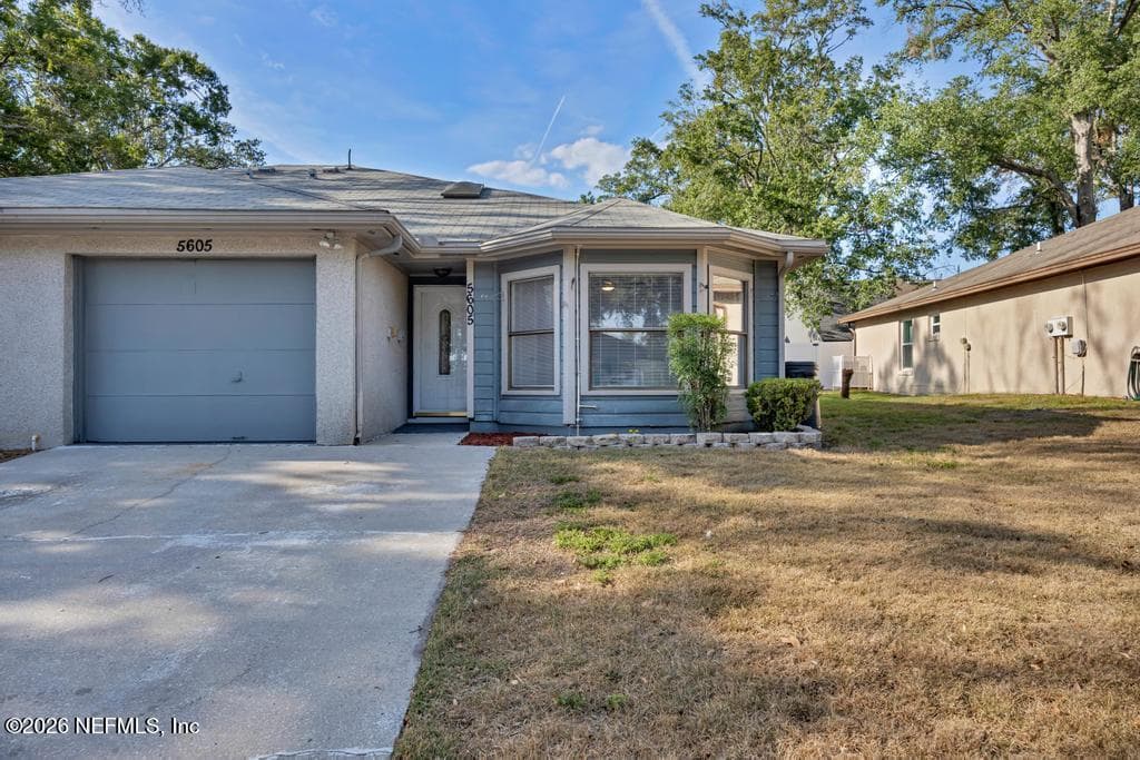 Photo 25 of 5605 PINEBAY Circle N, Jacksonville, FL 32244
