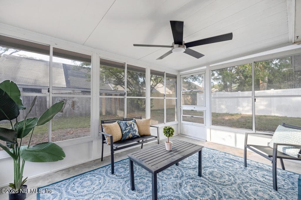 Photo 5 of 5605 PINEBAY Circle N, Jacksonville, FL 32244