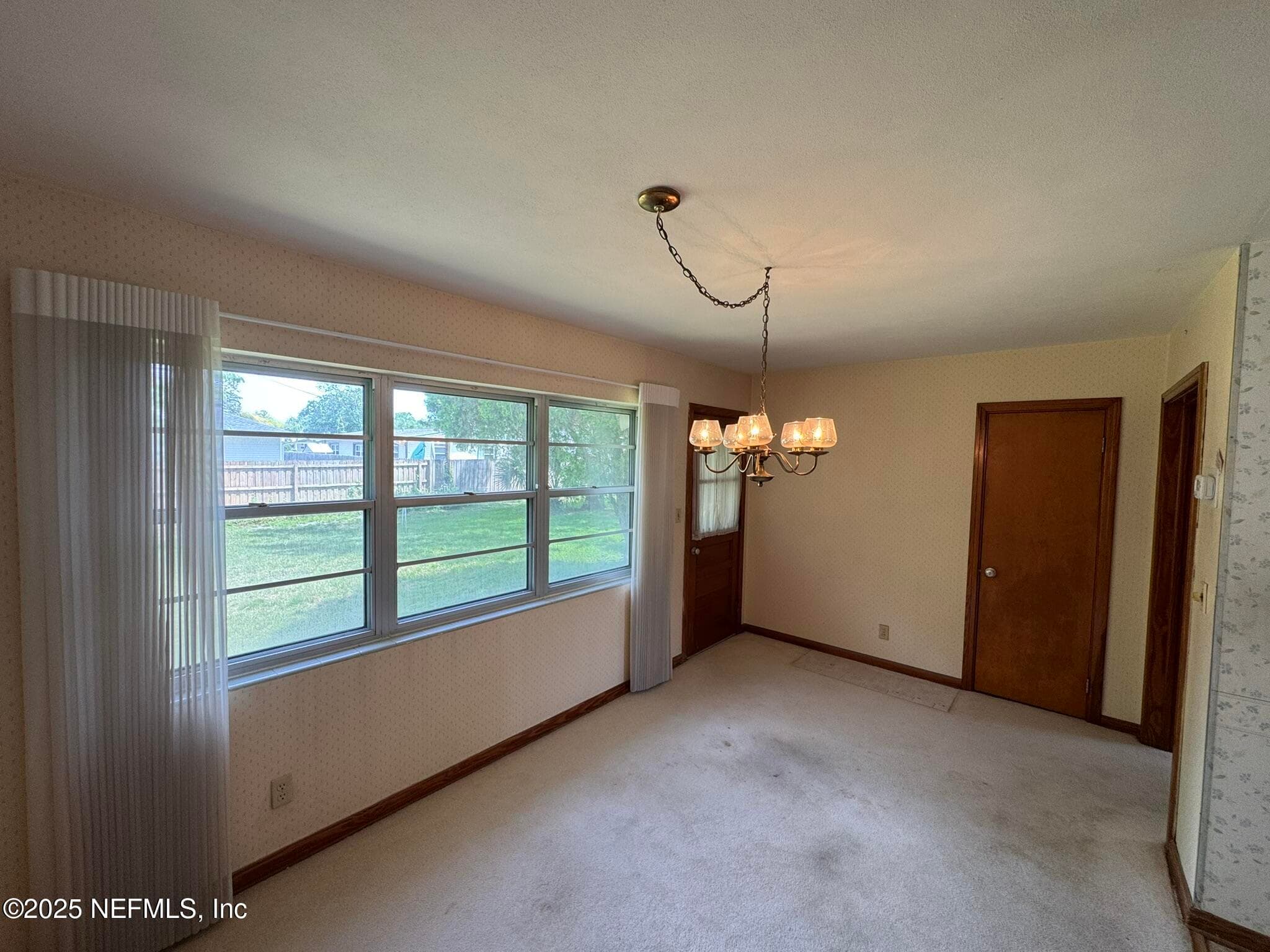 Photo 9 of 1137 6TH Avenue N, Jacksonville Beach, FL 32250