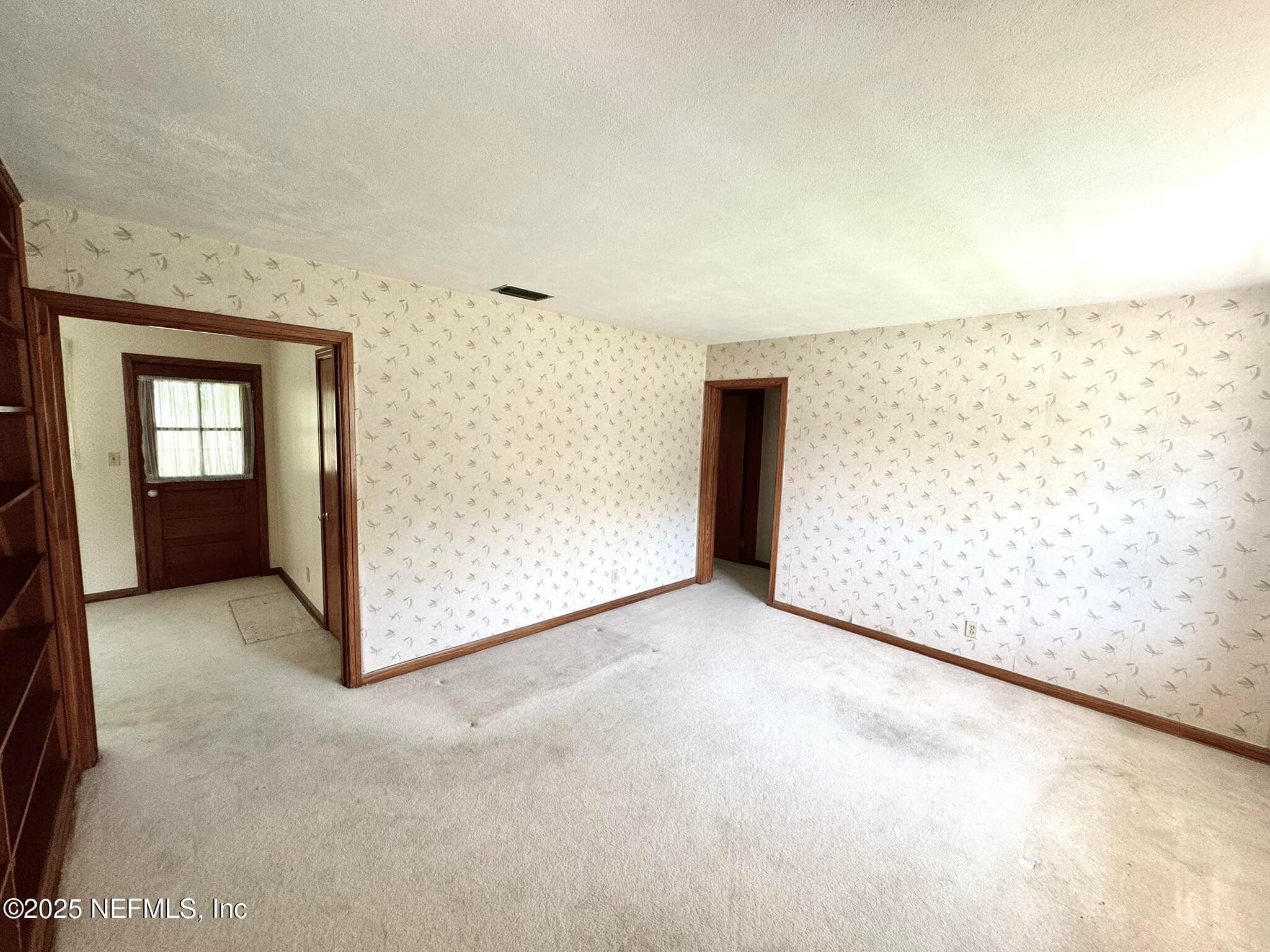 Photo 11 of 1137 6TH Avenue N, Jacksonville Beach, FL 32250