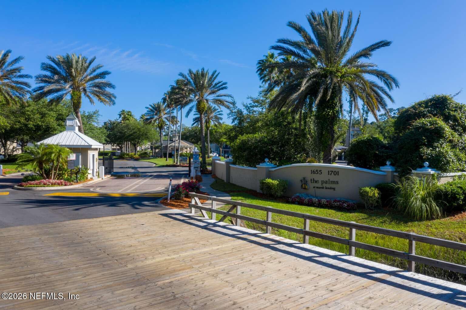 1655 THE GREENS Way 3224, Jacksonville Beach, FL 32250
