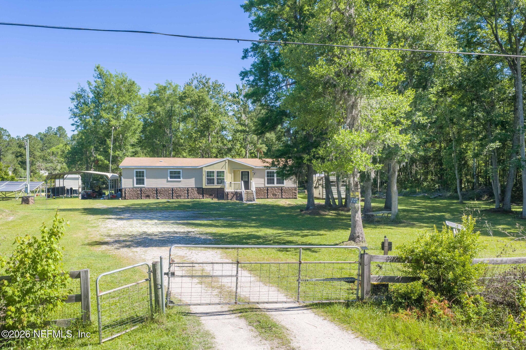 Photo 4 of 138 PINE CONE Trail, Palatka, FL 32177