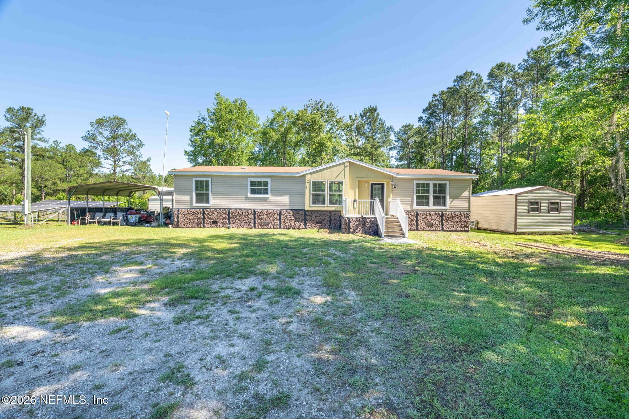 Photo 3 of 138 PINE CONE Trail, Palatka, FL 32177