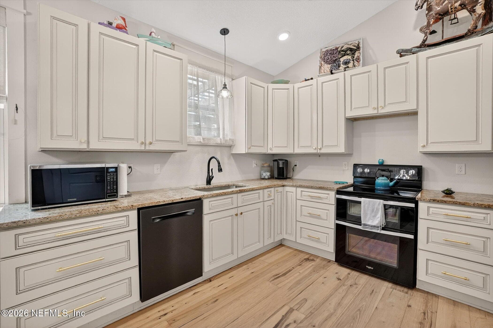 Photo 19 of 2189 THORP Road, Green Cove Springs, FL 32043