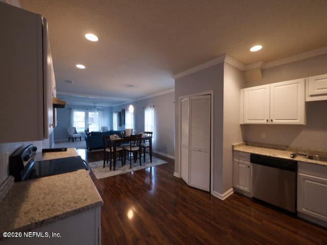 Photo 53 of 211 E 4TH Street, Jacksonville, FL 32206