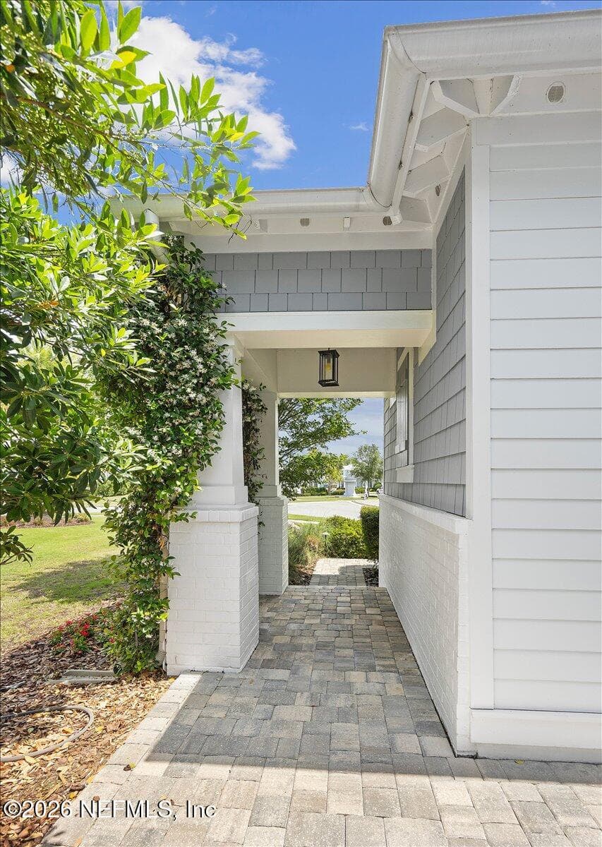 Photo 4 of 556 TIMBER BRIDGE Lane, Atlantic Beach, FL 32233