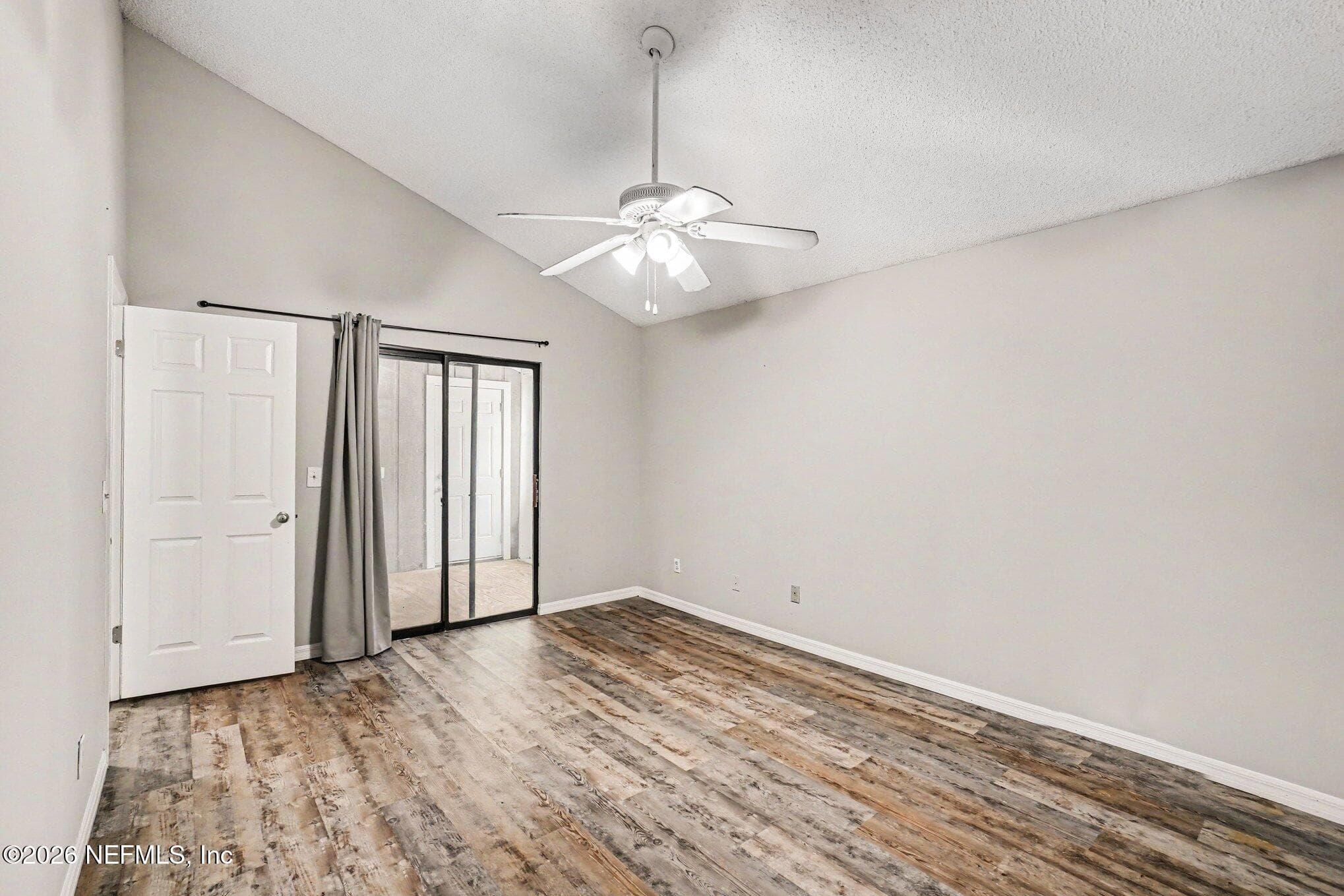 Photo 16 of 2483 WHISPERING WOODS Boulevard 3, Jacksonville, FL 32246