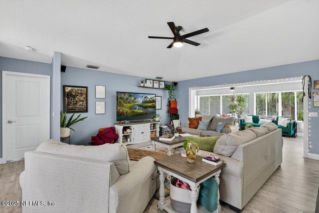 Photo 9 of 7 WINTERBERRY Place, Palm Coast, FL 32164