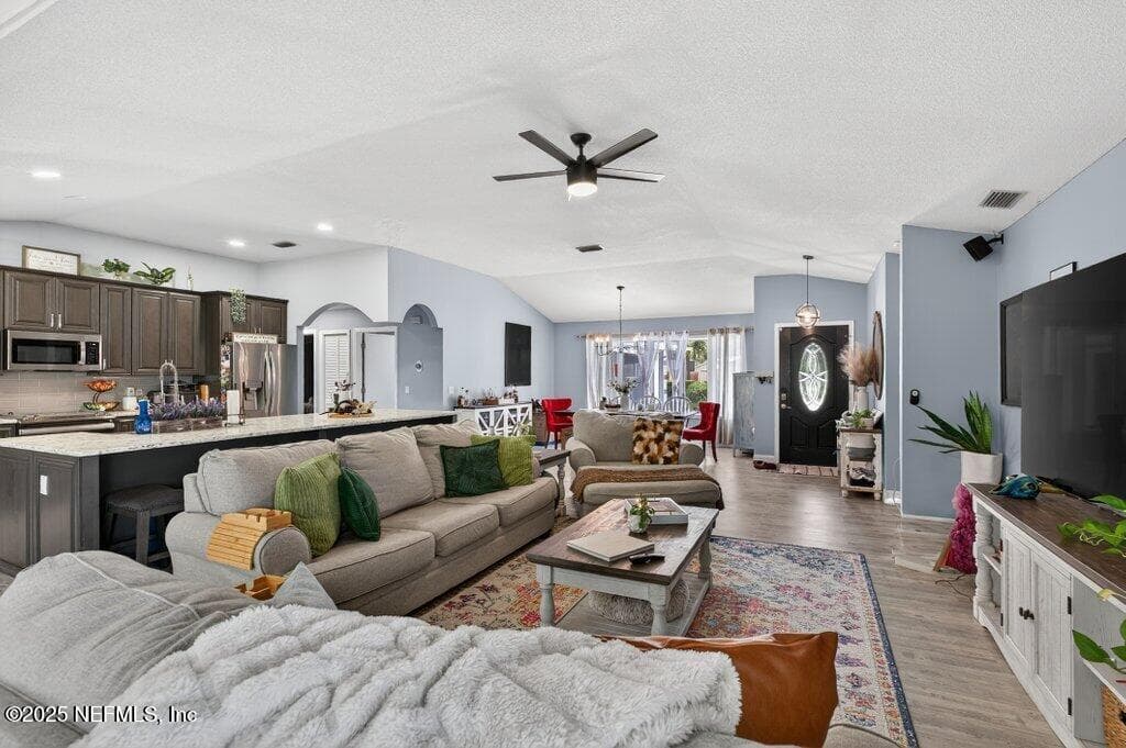 Photo 10 of 7 WINTERBERRY Place, Palm Coast, FL 32164
