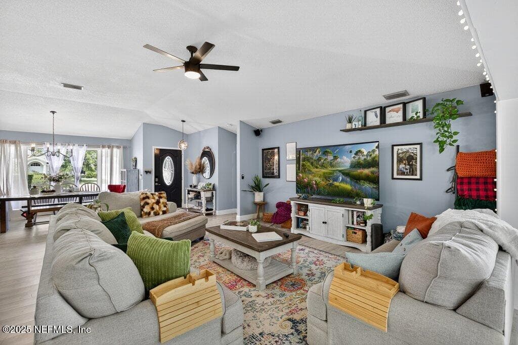 Photo 11 of 7 WINTERBERRY Place, Palm Coast, FL 32164