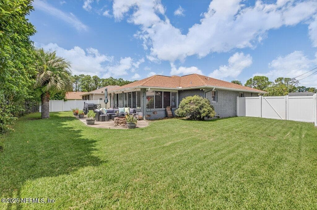Photo 33 of 7 WINTERBERRY Place, Palm Coast, FL 32164