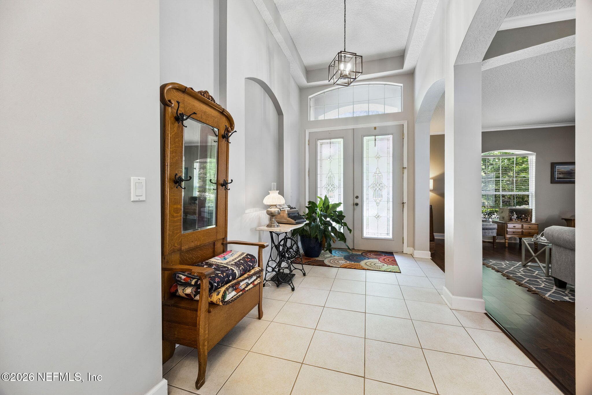 Welcoming and spacious entrance! — 85225 AMAGANSETT Drive, Fernandina Beach, FL 32034