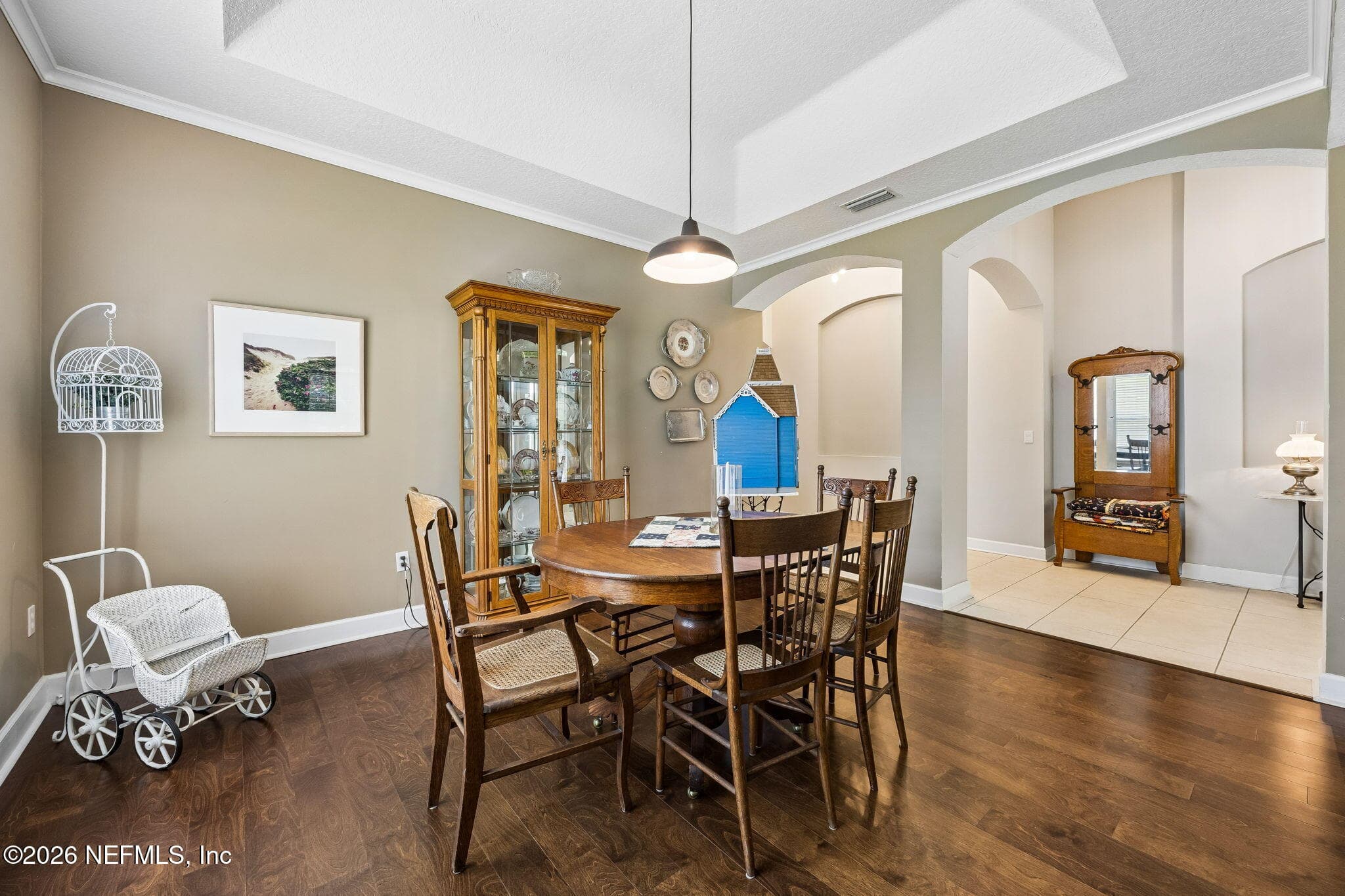 Inviting dining area perfect for enjoying family meals — 85225 AMAGANSETT Drive, Fernandina Beach, FL 32034