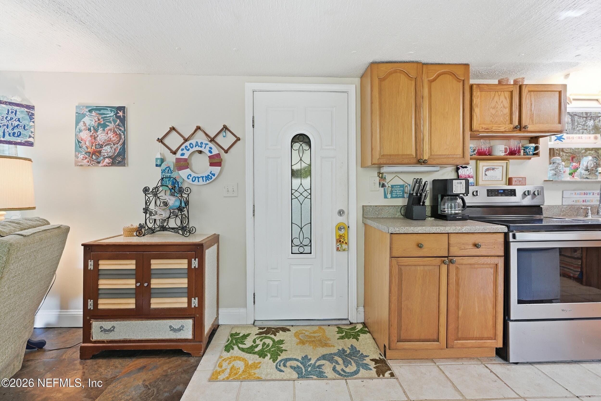front entry way to open floorplan — 85045 LONNIE CREWS Road, Fernandina Beach, FL 32034