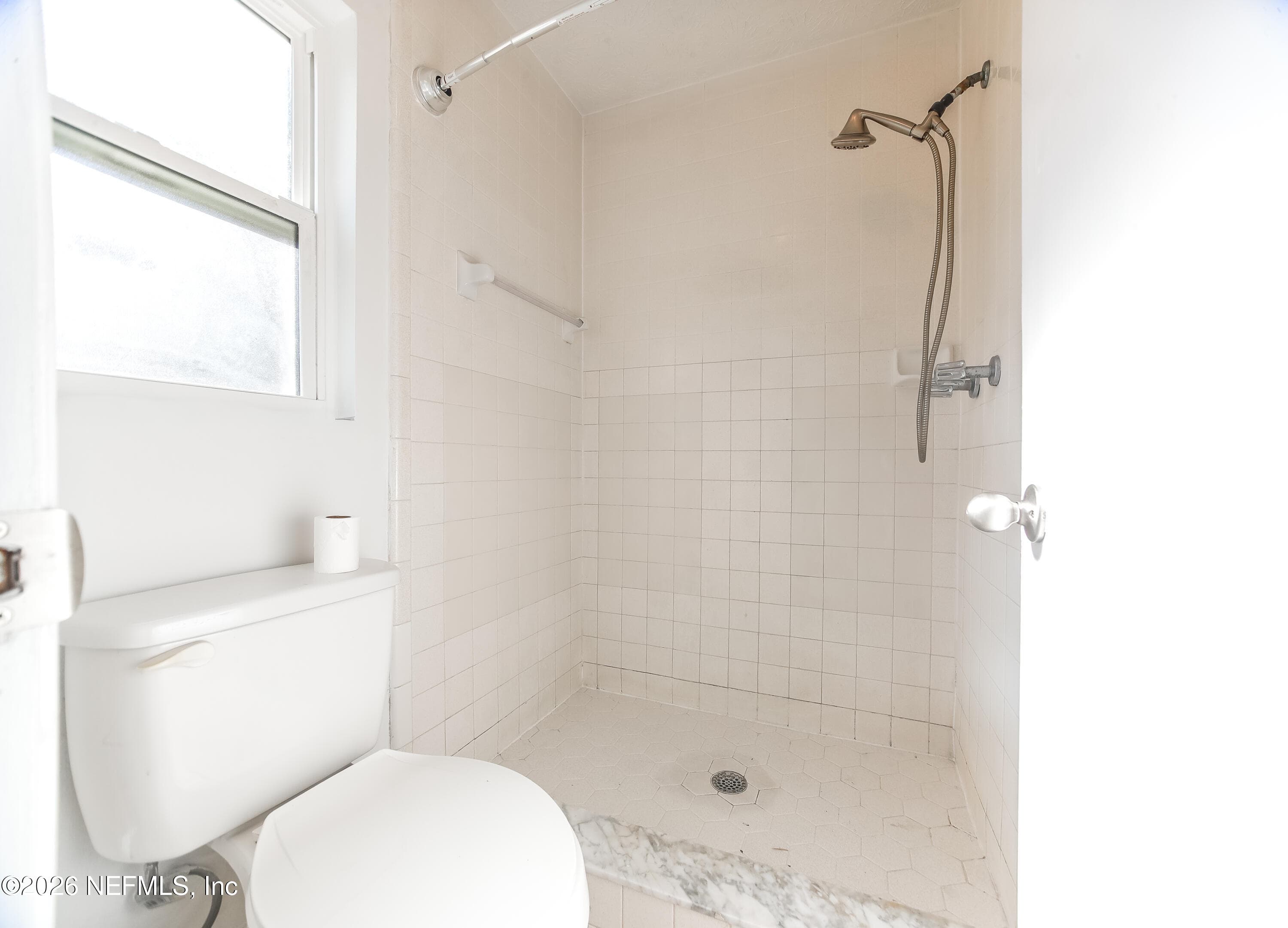 Photo 17 of 1367 BELLAIR Boulevard, Orange Park, FL 32073