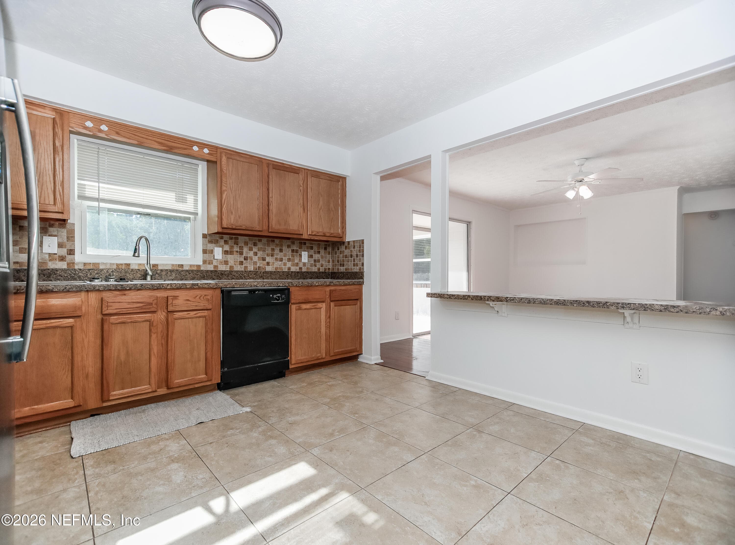Photo 8 of 1367 BELLAIR Boulevard, Orange Park, FL 32073