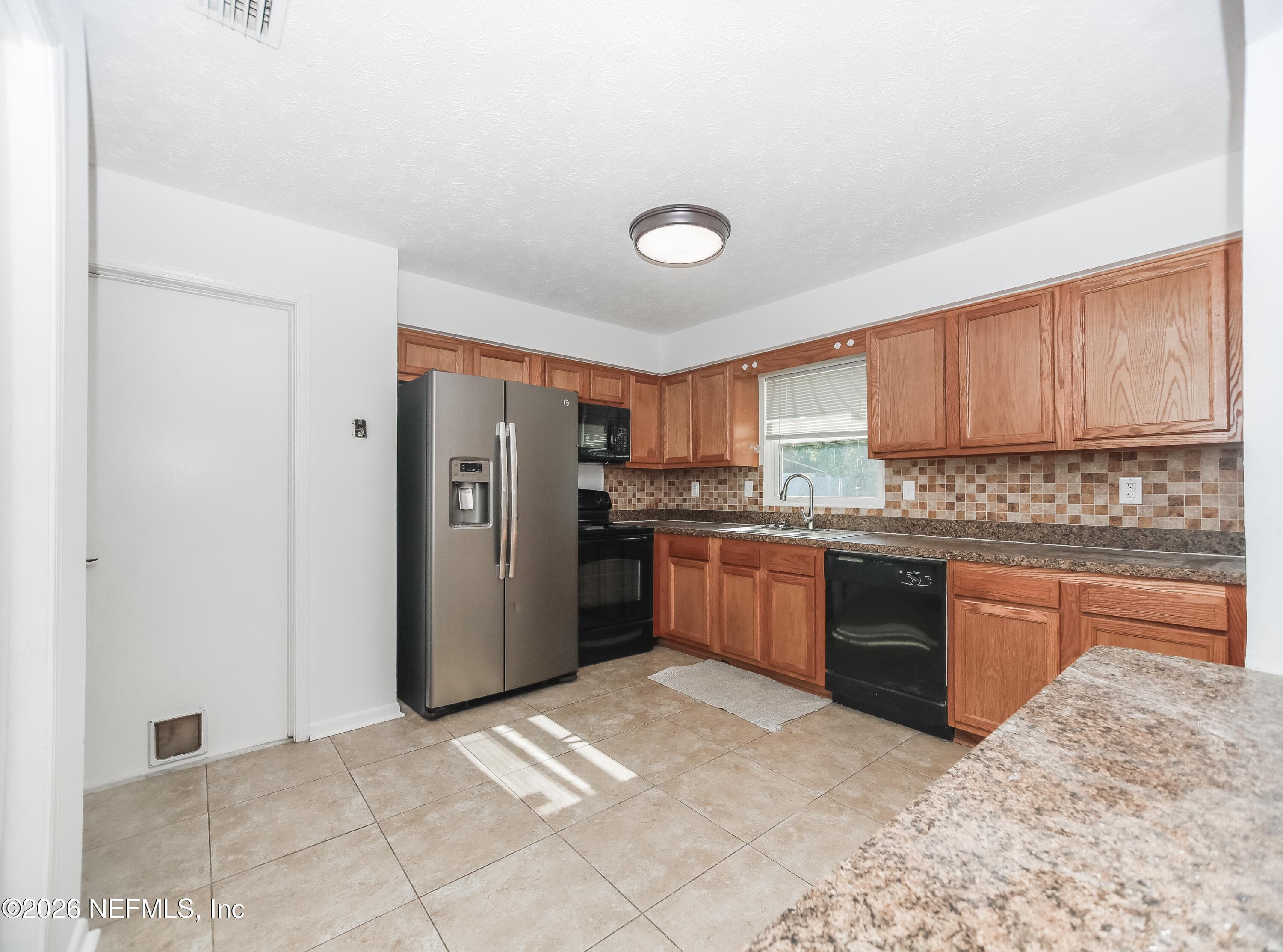 Photo 9 of 1367 BELLAIR Boulevard, Orange Park, FL 32073