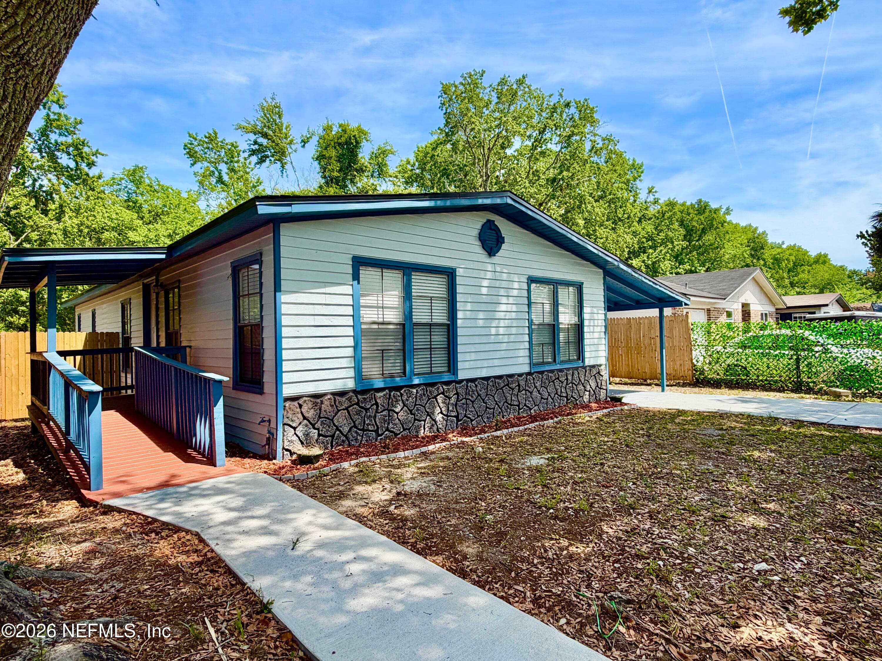 7611 MC COWAN Drive, Jacksonville, FL 32244