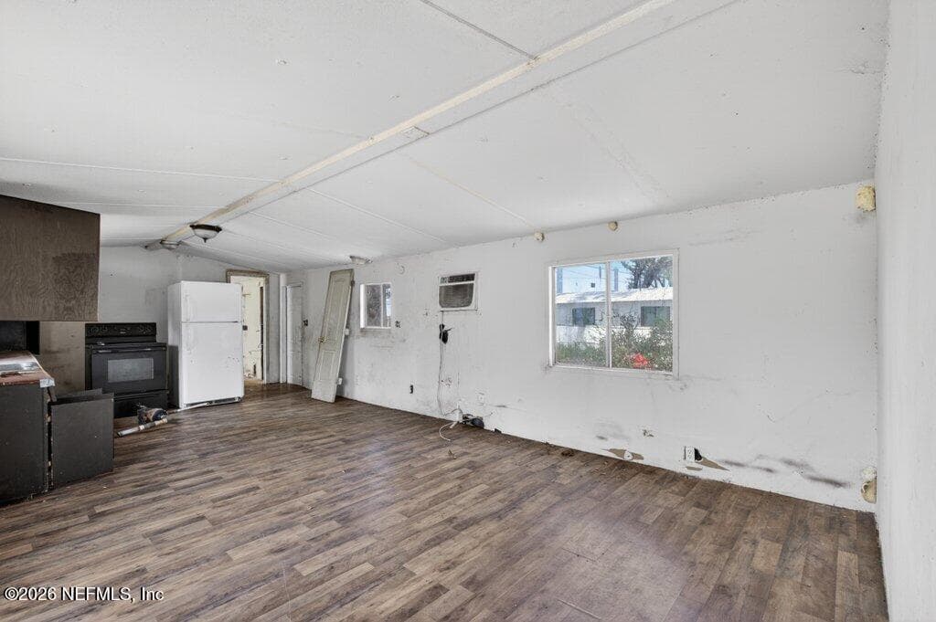 Photo 8 of 11122 JOEL Street, Jacksonville, FL 32218