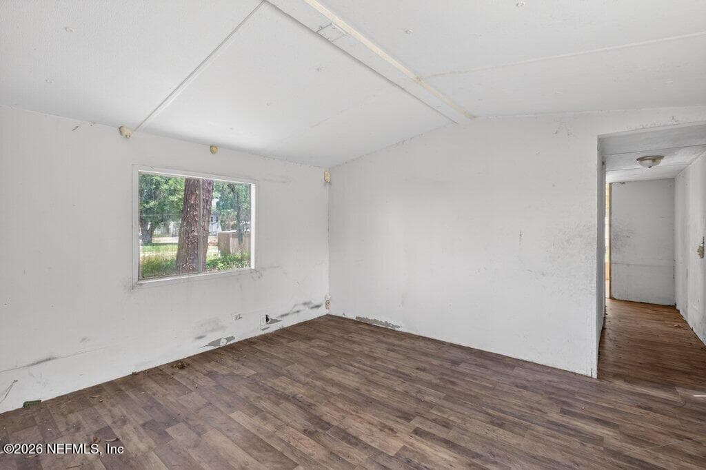 Photo 10 of 11122 JOEL Street, Jacksonville, FL 32218