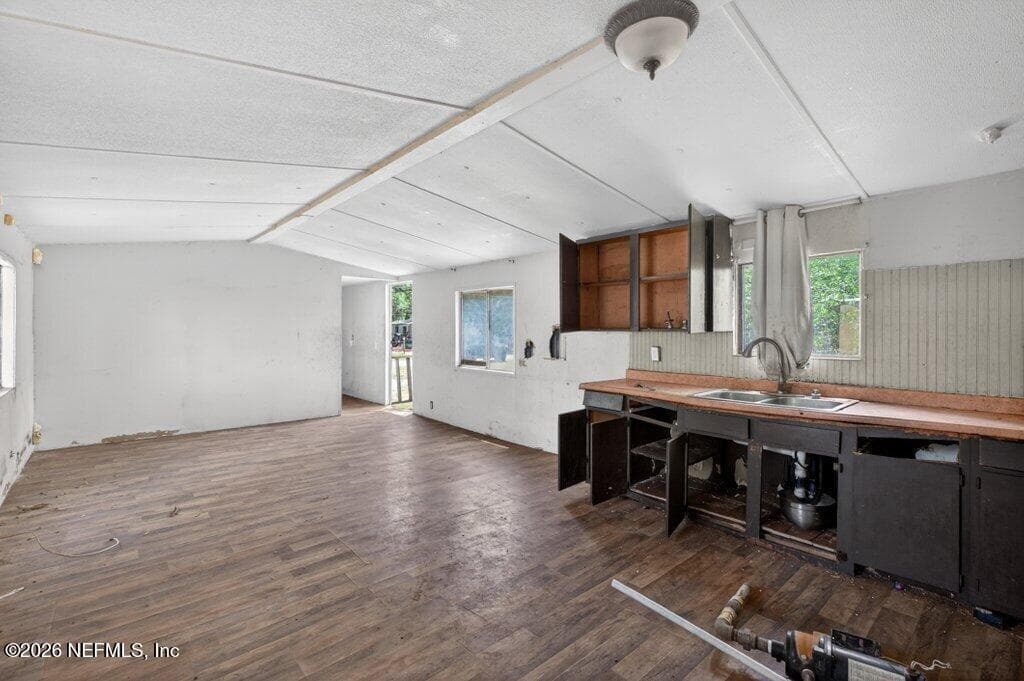 Photo 6 of 11122 JOEL Street, Jacksonville, FL 32218