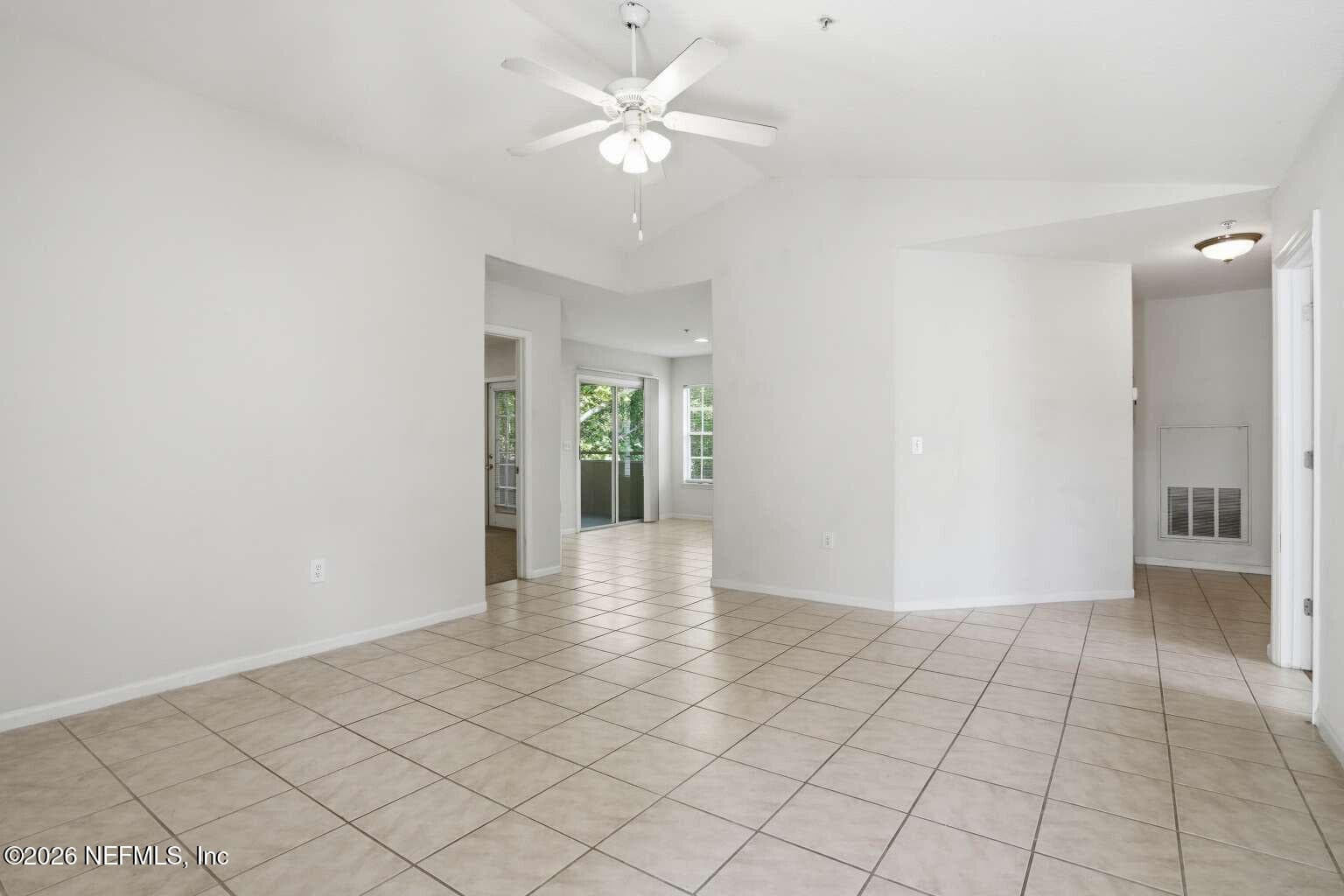 Photo 4 of 1655 THE GREENS Way 3224, Jacksonville Beach, FL 32250