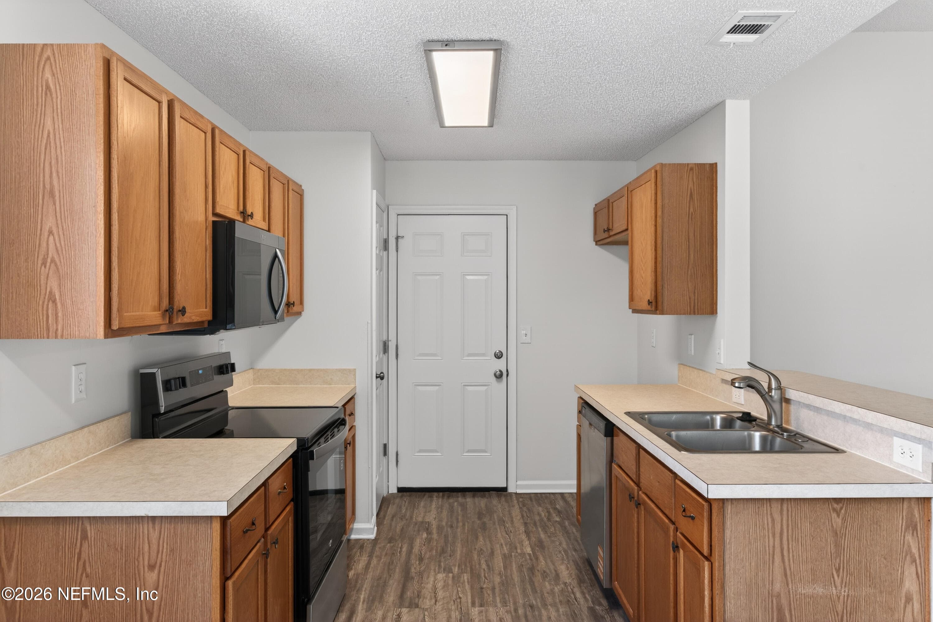 Photo 10 of 4410 HANGING MOSS Drive, Orange Park, FL 32073