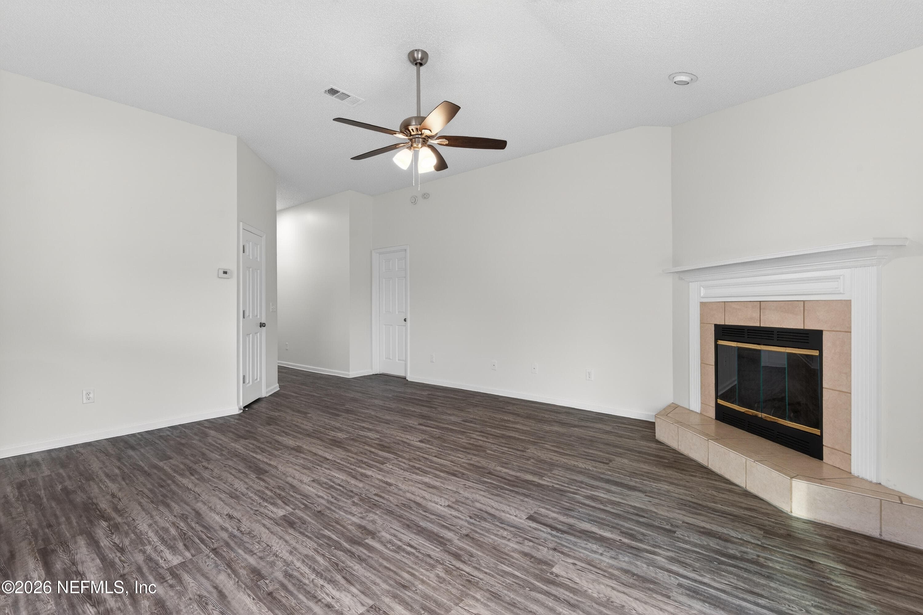 Photo 12 of 4410 HANGING MOSS Drive, Orange Park, FL 32073