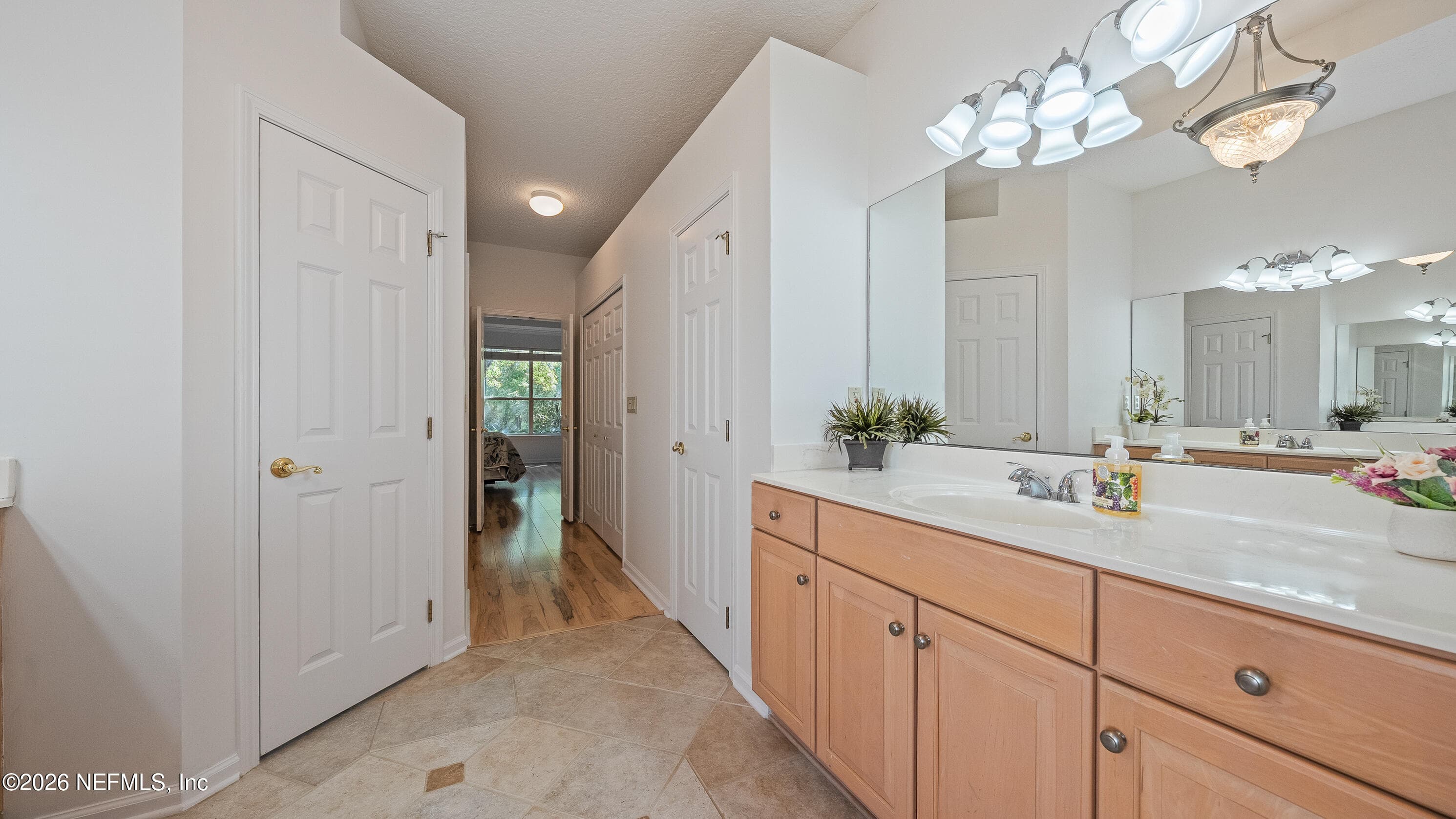 Photo 20 of 1221 QUEENS ISLAND Court, Jacksonville, FL 32225