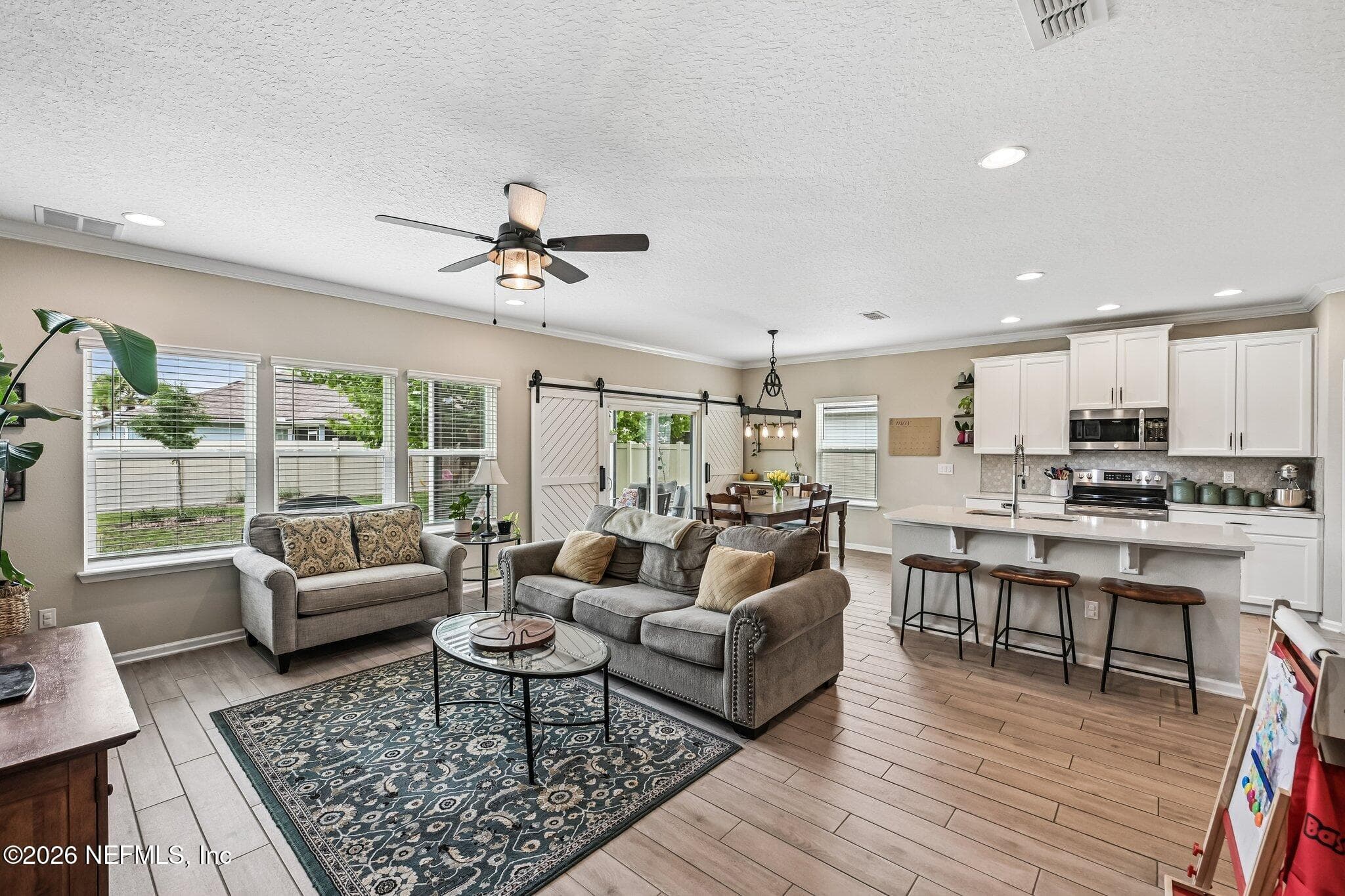 Photo 9 of 15694 CHIR PINE Drive, Jacksonville, FL 32218