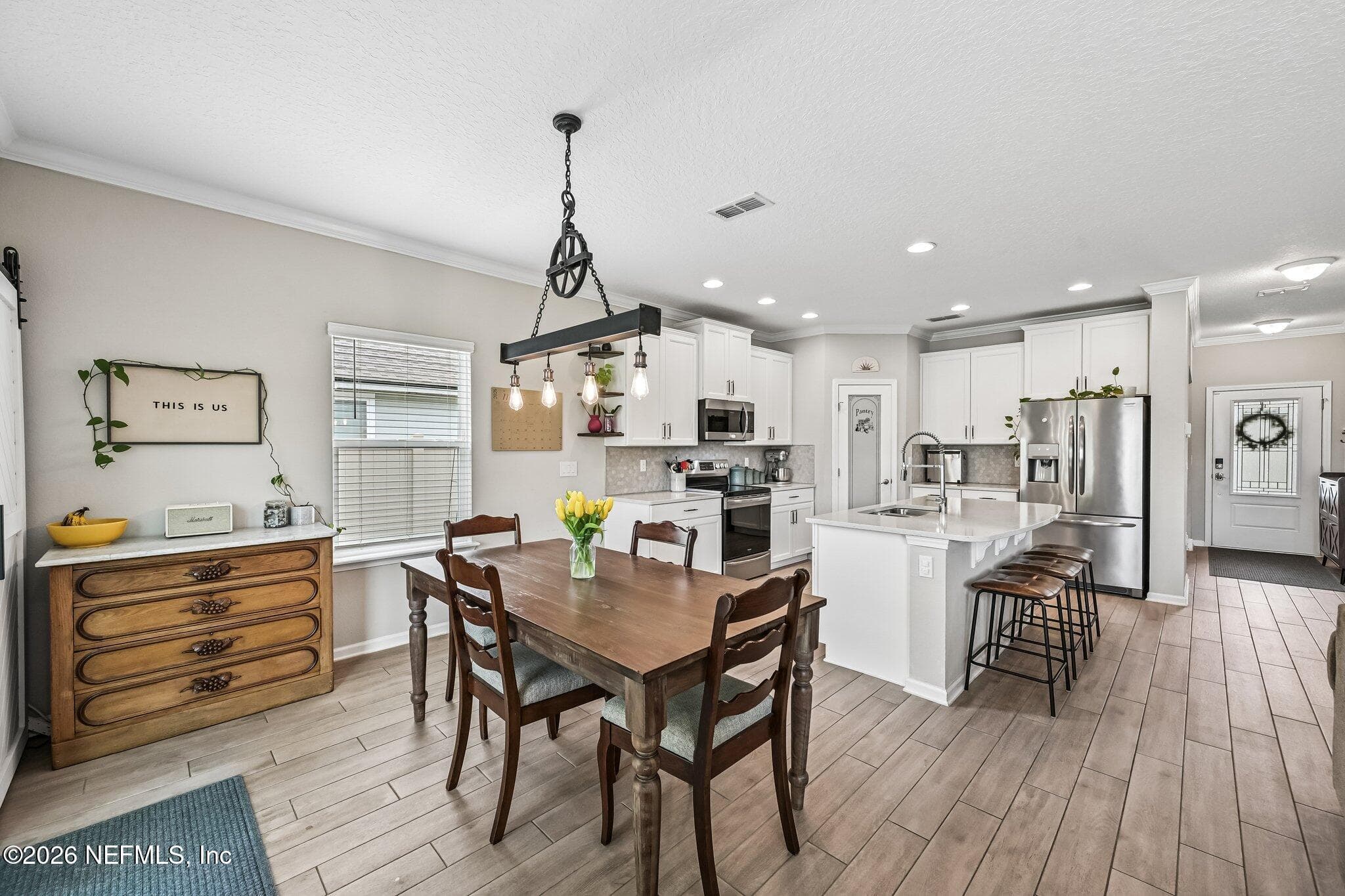 Photo 11 of 15694 CHIR PINE Drive, Jacksonville, FL 32218