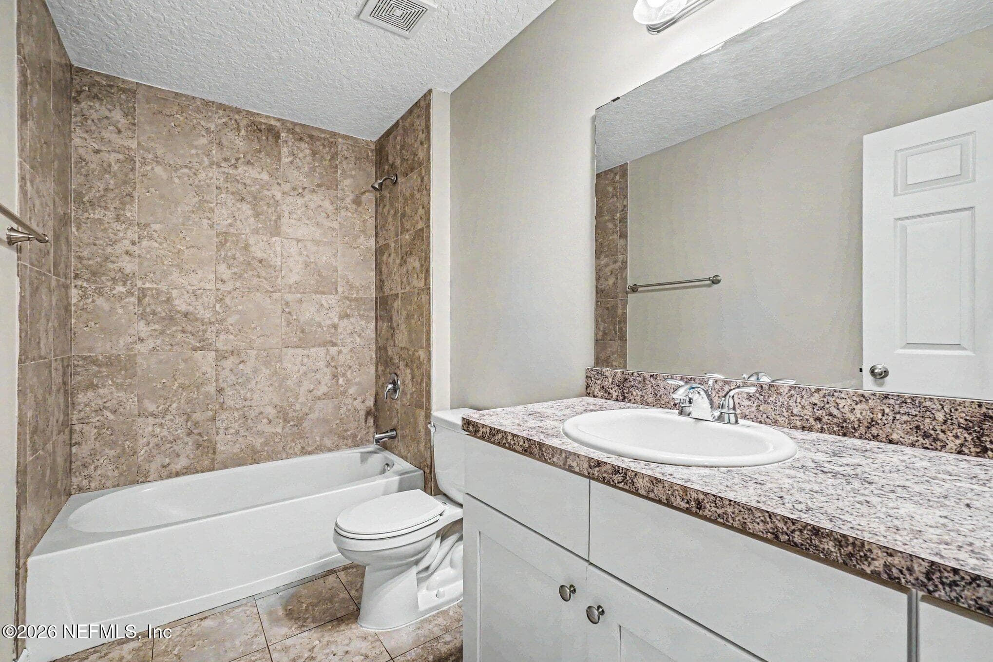 Photo 14 of 87043 CHESAPEAKE Avenue, Yulee, FL 32097