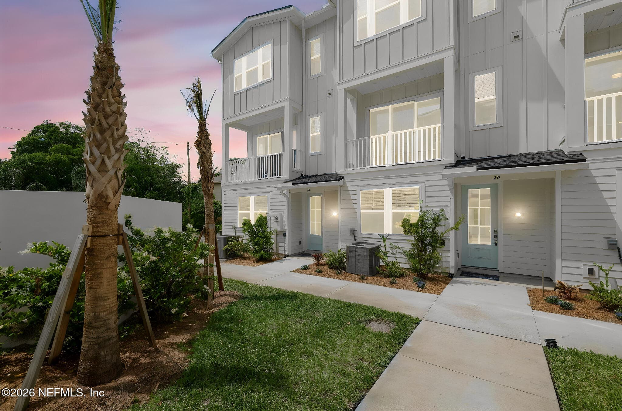 Photo 2 of 22 N BEACH Way, Jacksonville Beach, FL 32250