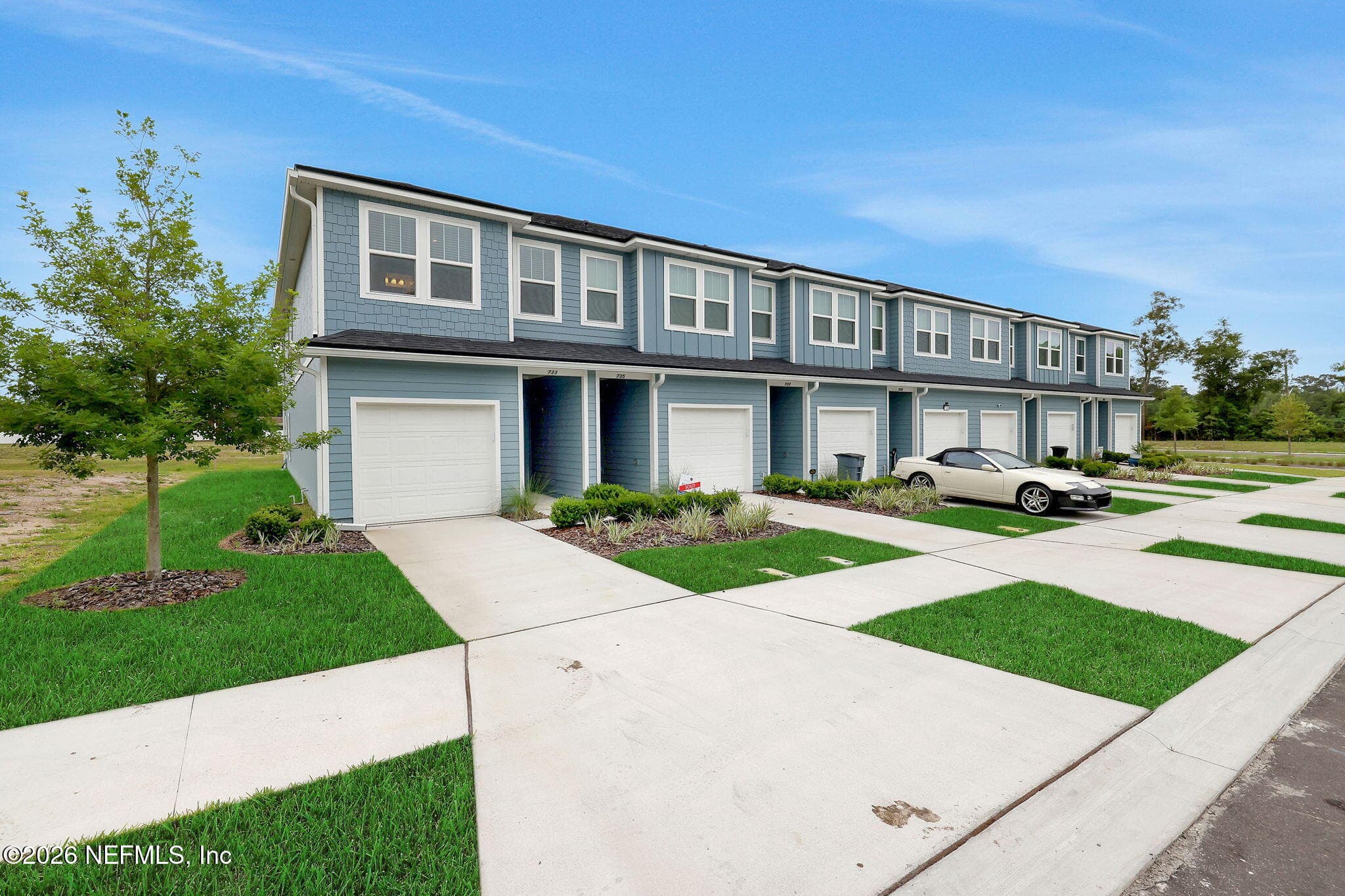 Photo 3 of 733 SAILOR GROVE Lane, Jacksonville, FL 32221