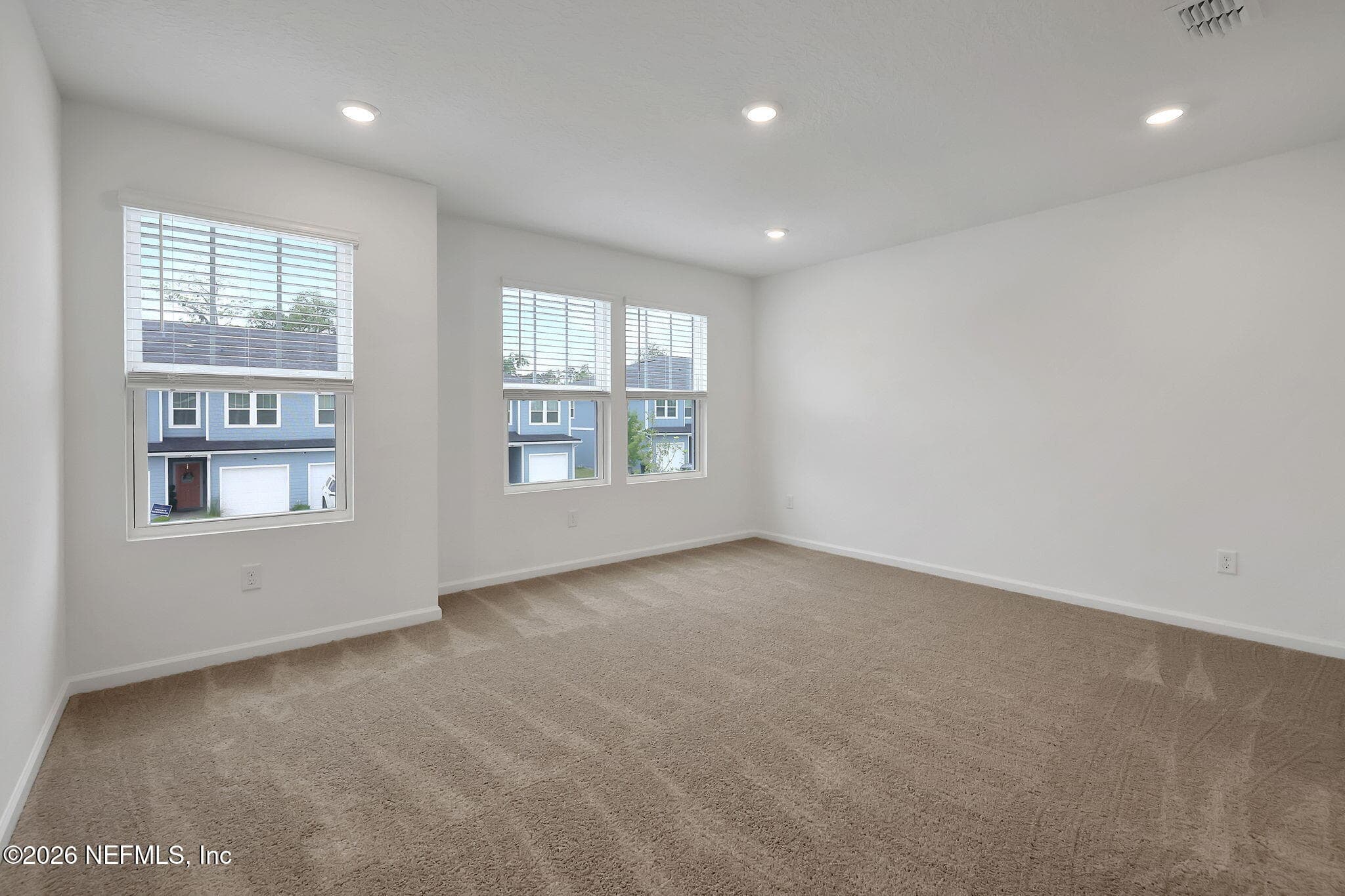 Photo 17 of 733 SAILOR GROVE Lane, Jacksonville, FL 32221
