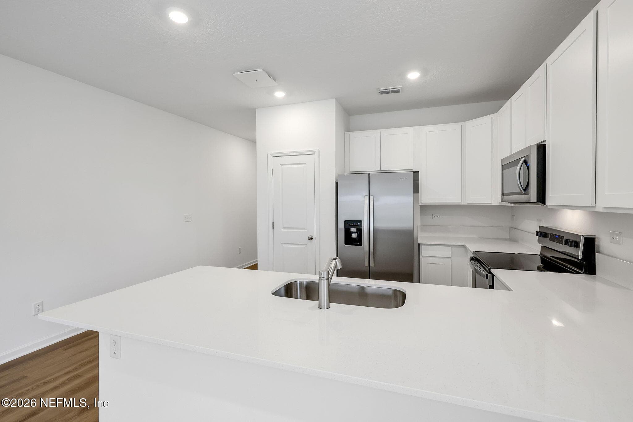 Photo 31 of 733 SAILOR GROVE Lane, Jacksonville, FL 32221