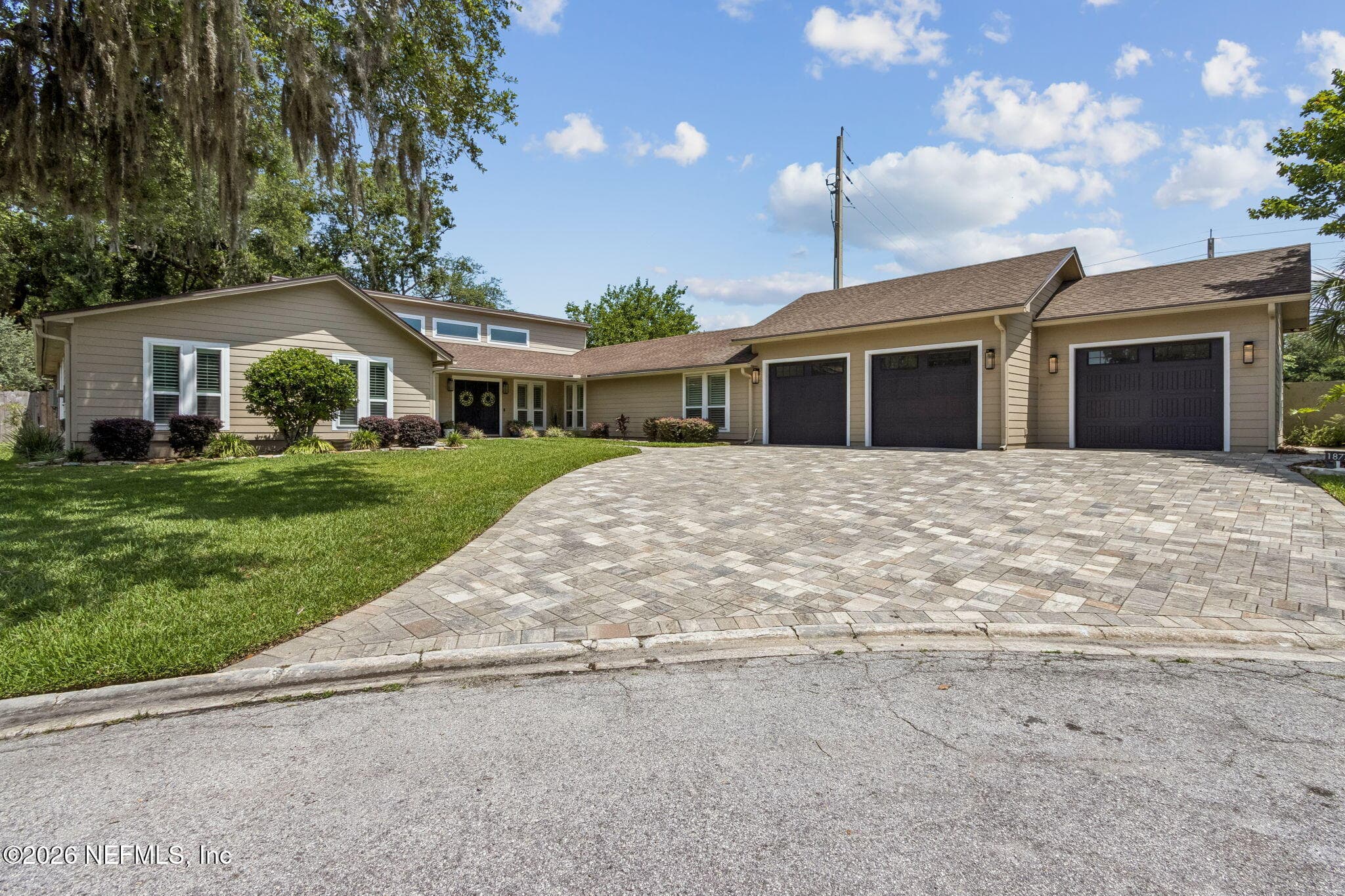 1877 CHRISTOPHER POINT Road S, Jacksonville, FL 32217