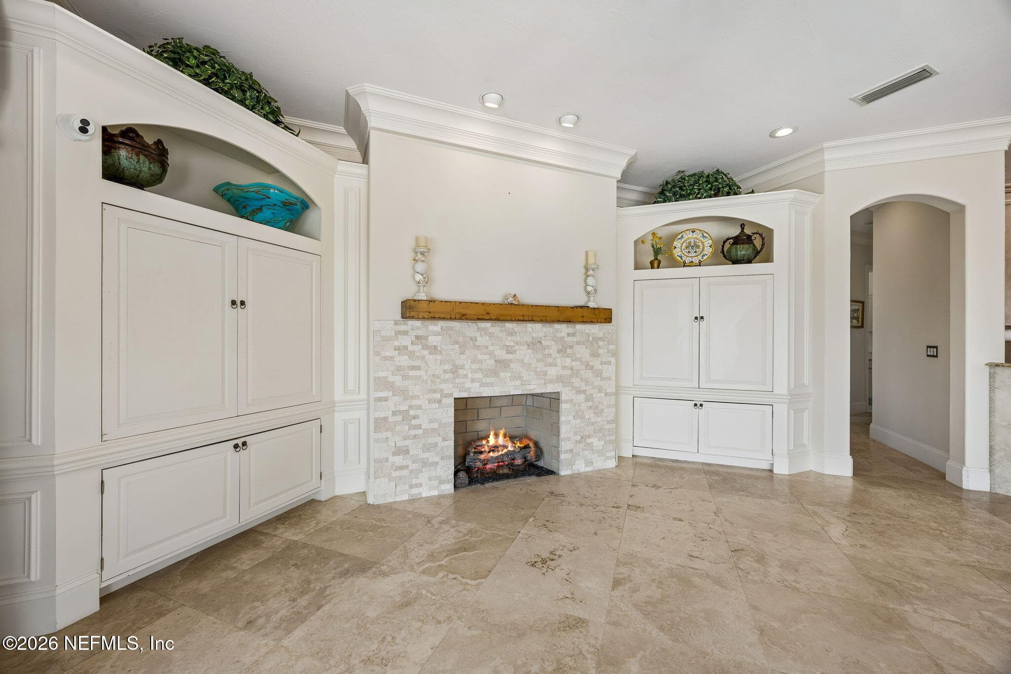 Built-ins and cozy fireplace. — 430 ROYAL TERN Road S, Jacksonville Beach, FL 32250