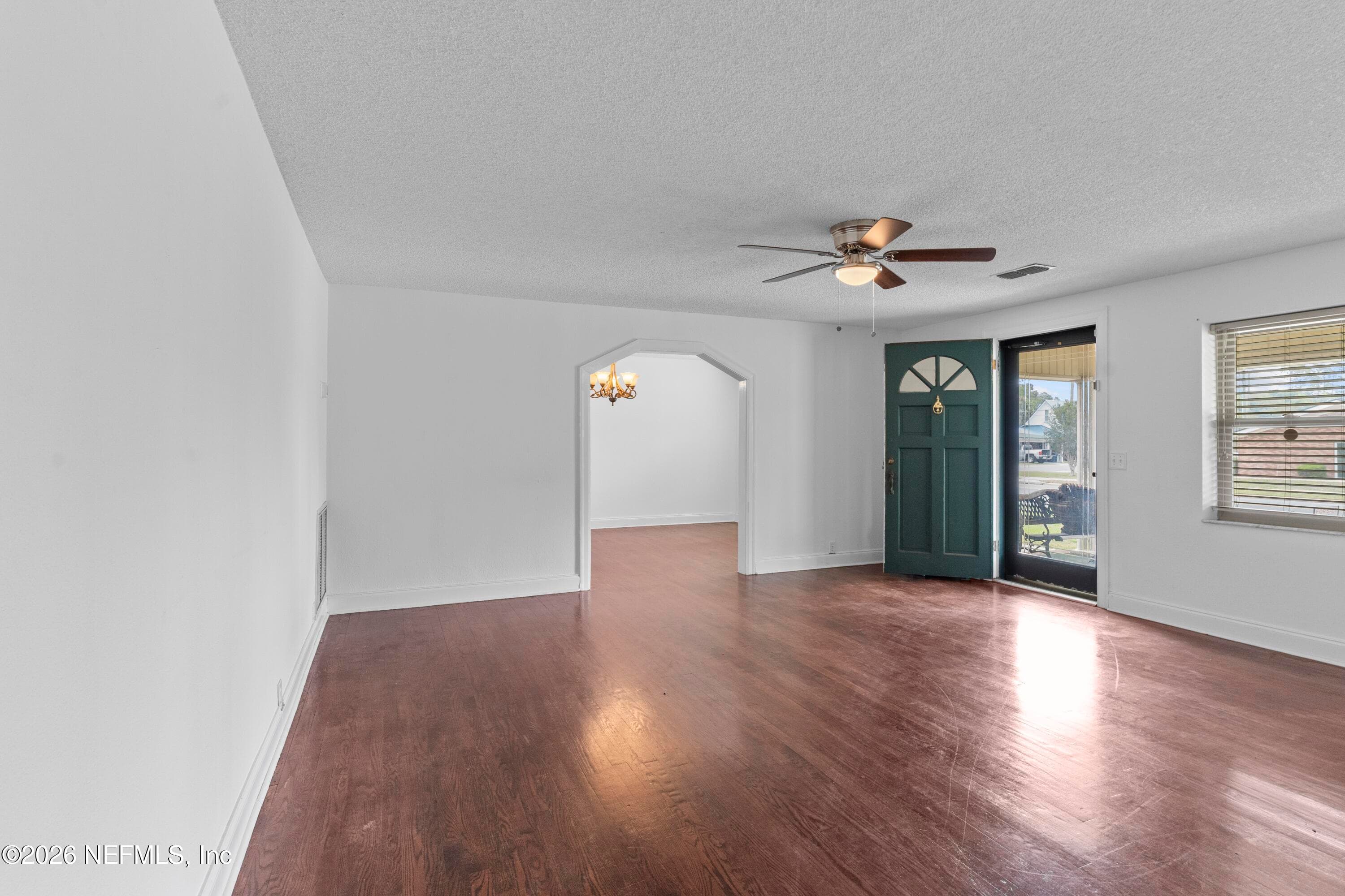 Photo 2 of 164 6TH Street N, Macclenny, FL 32063