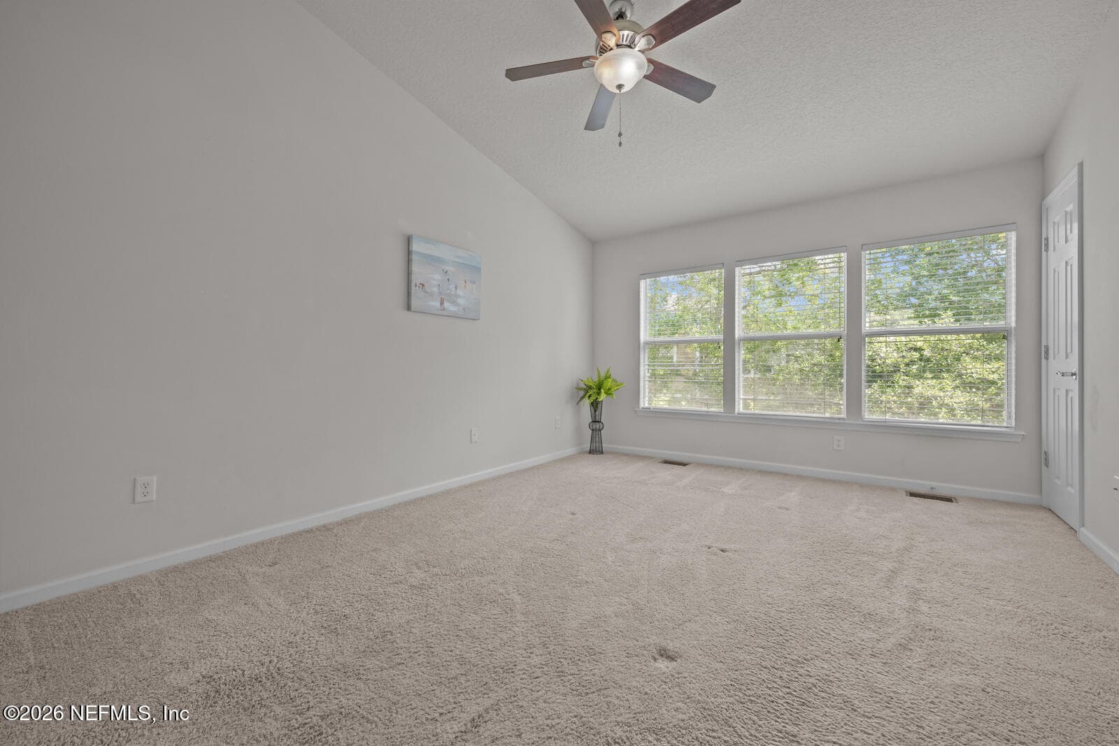Photo 12 of 8077 SUMMERSIDE Circle, Jacksonville, FL 32256