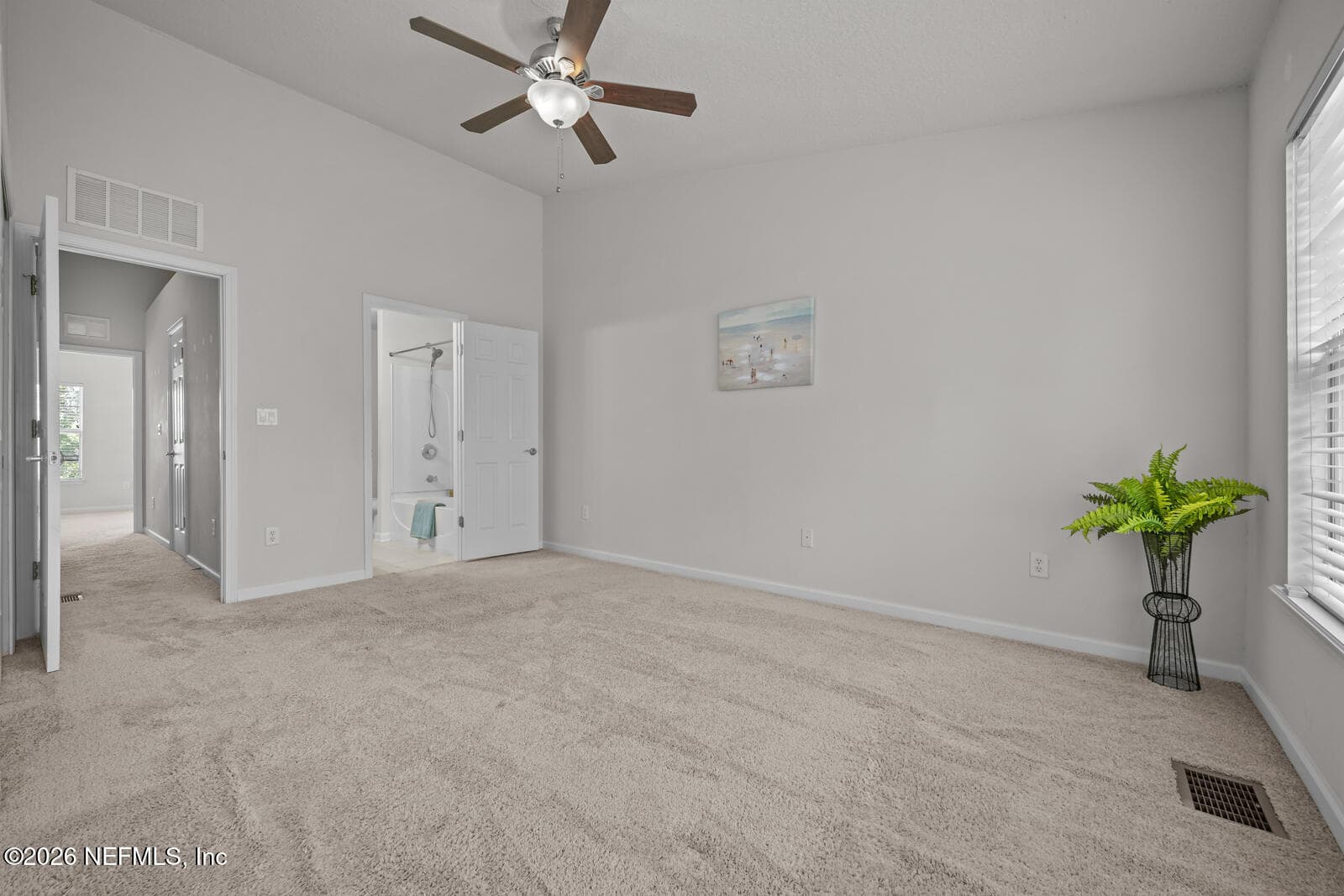 Photo 14 of 8077 SUMMERSIDE Circle, Jacksonville, FL 32256