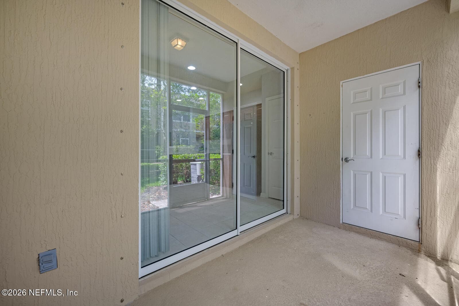 Photo 23 of 8077 SUMMERSIDE Circle, Jacksonville, FL 32256