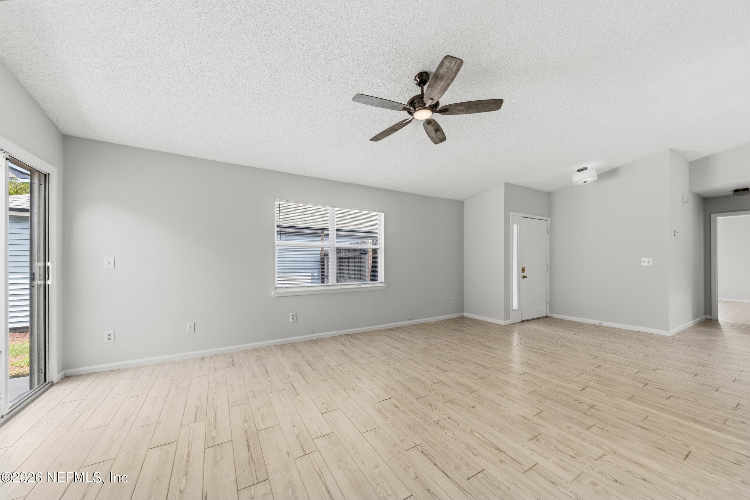 Photo 7 of 917 MAJESTIC CYPRESS Drive N, Jacksonville, FL 32233