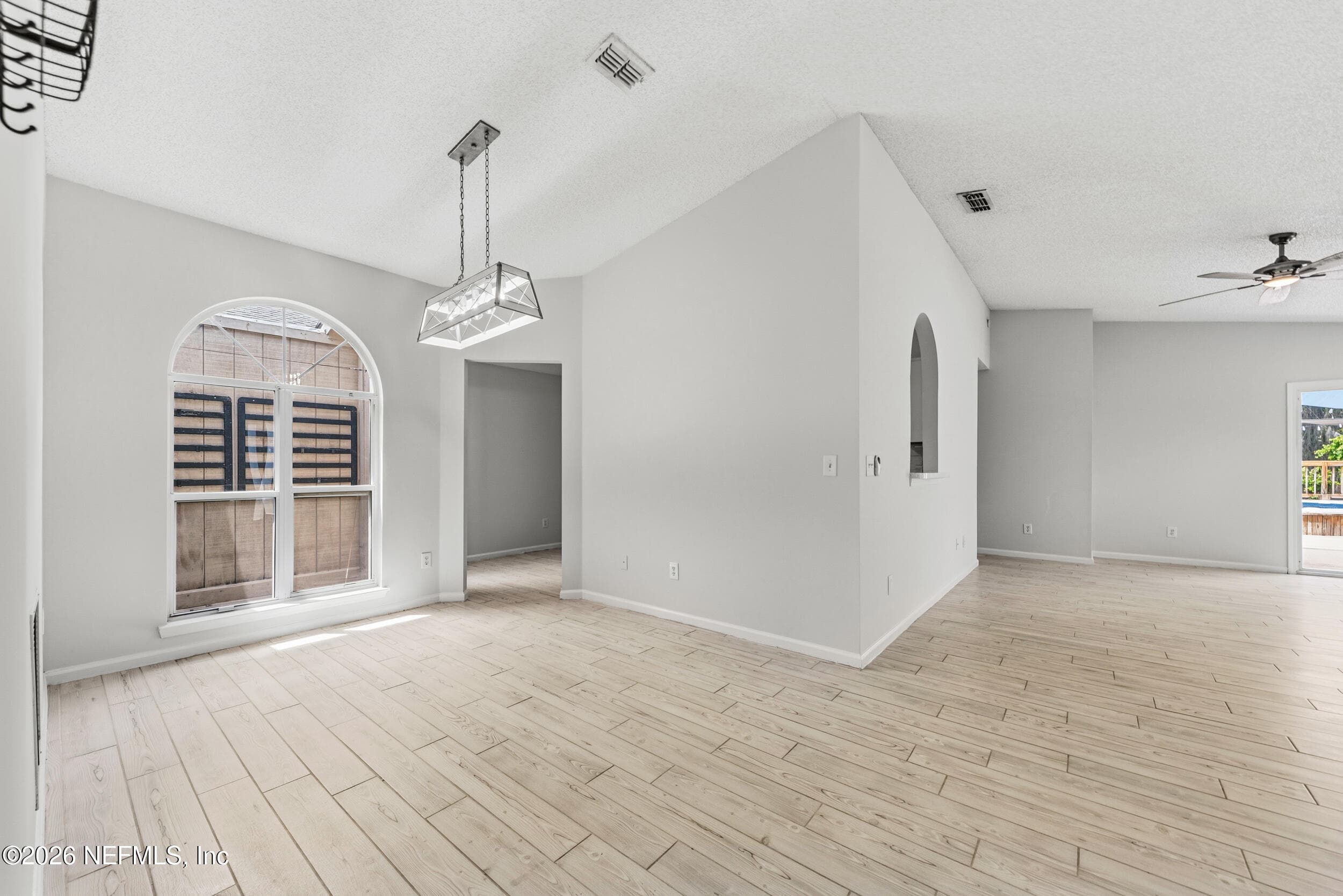 Photo 8 of 917 MAJESTIC CYPRESS Drive N, Jacksonville, FL 32233