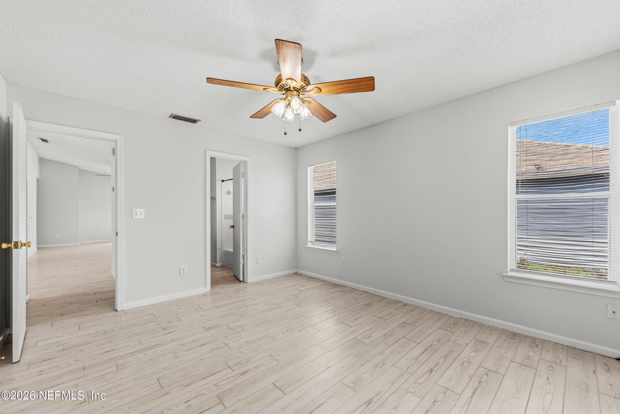 Photo 17 of 917 MAJESTIC CYPRESS Drive N, Jacksonville, FL 32233